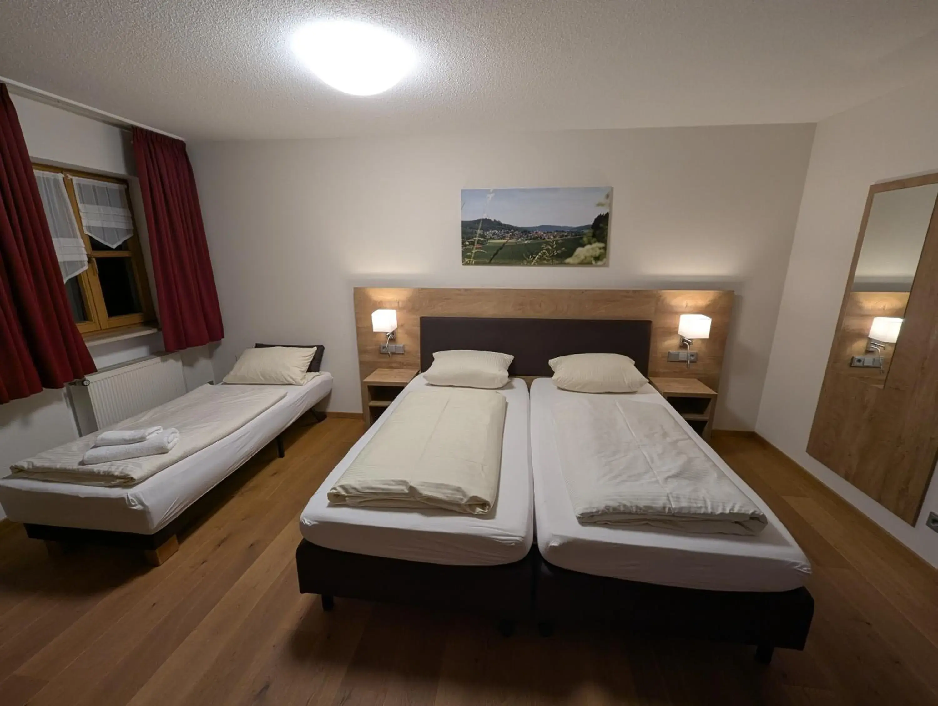 Superior Triple Room in Hotel Gasthof Zum Löwen Superior Triple Room in Hotel Gasthof Zum Löwen