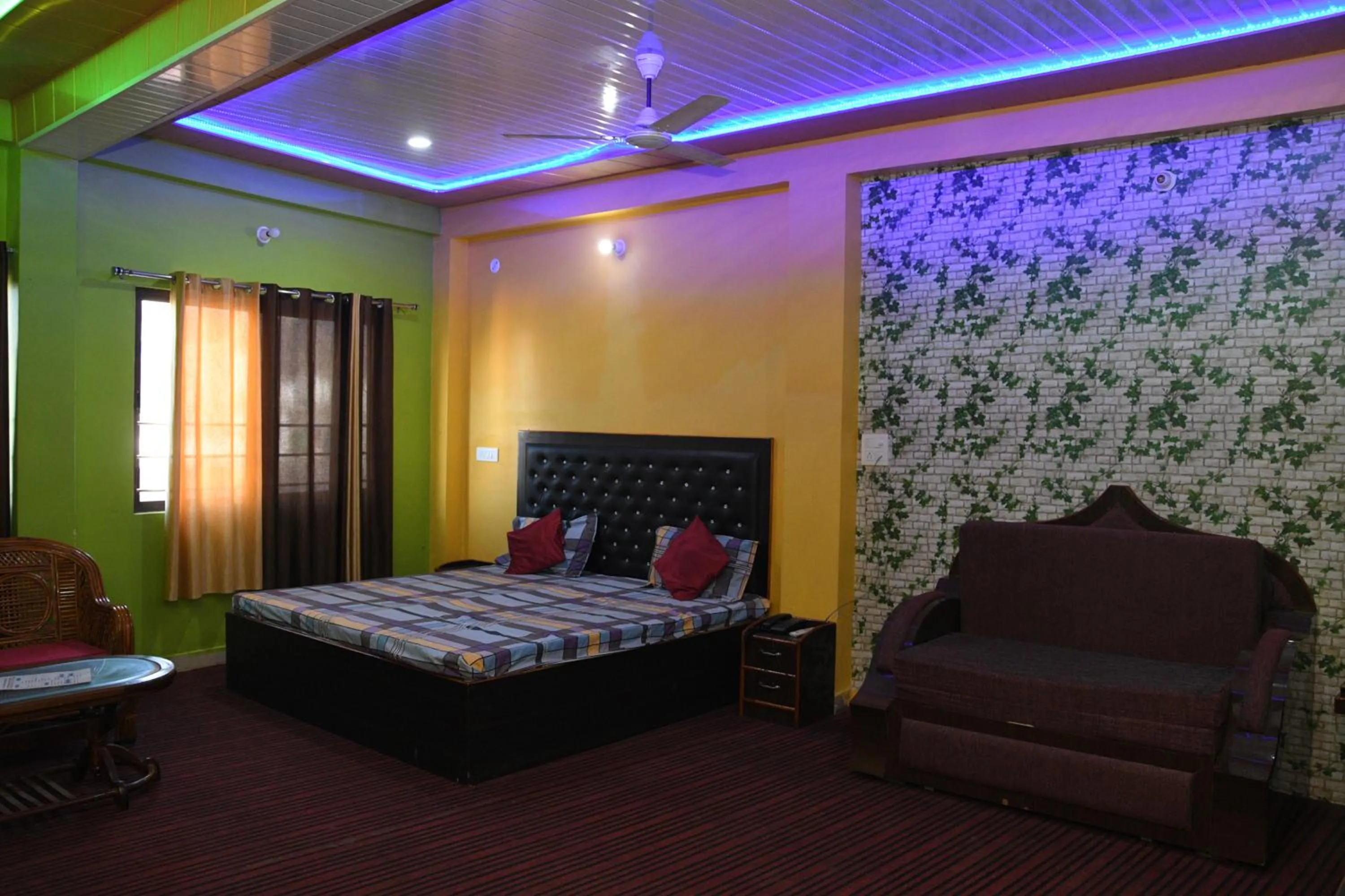 Bed in Hotel Mountain View And Rooftop Restaurant