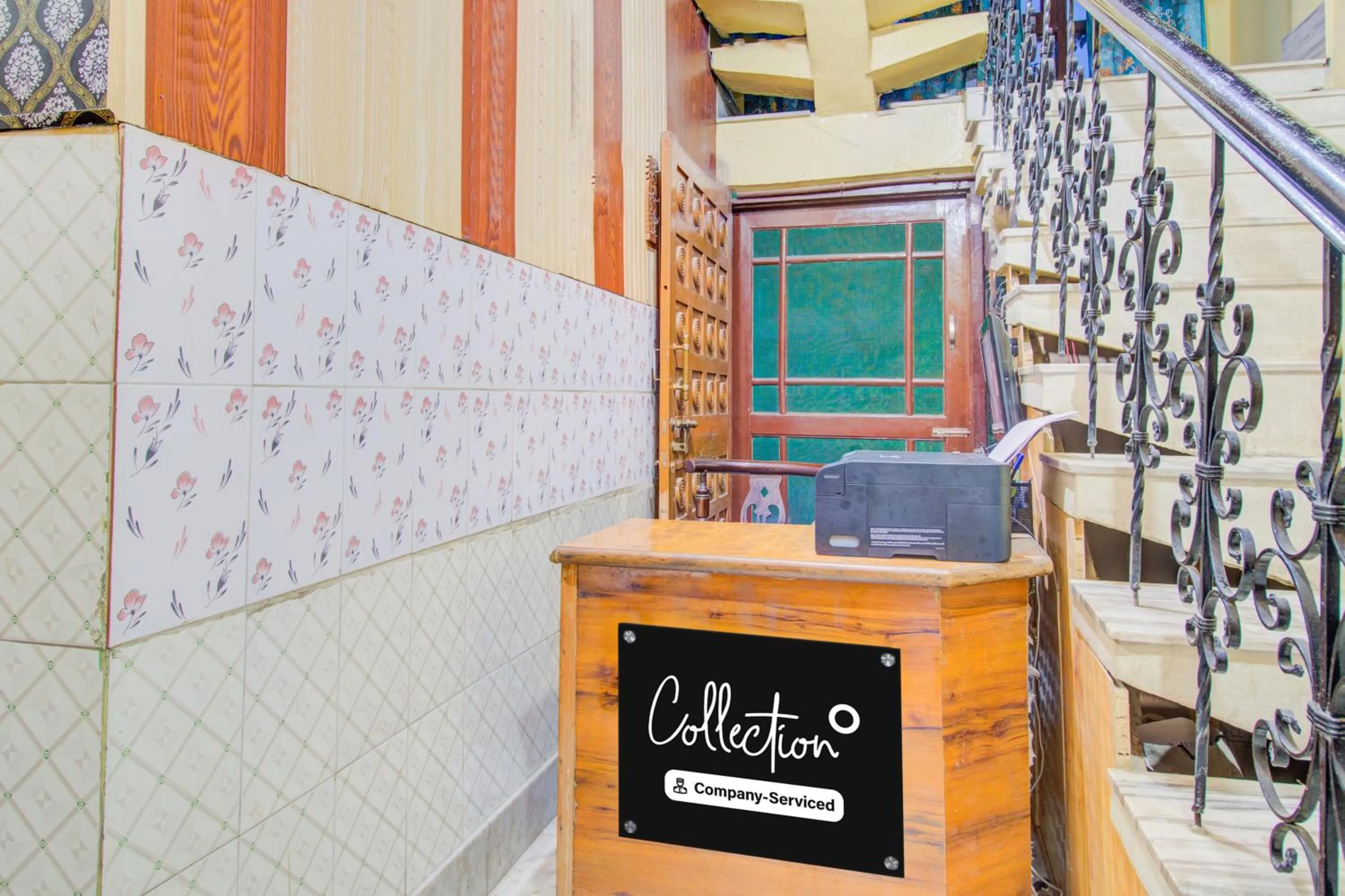 Lobby or reception in Collection O Airport Road Solina