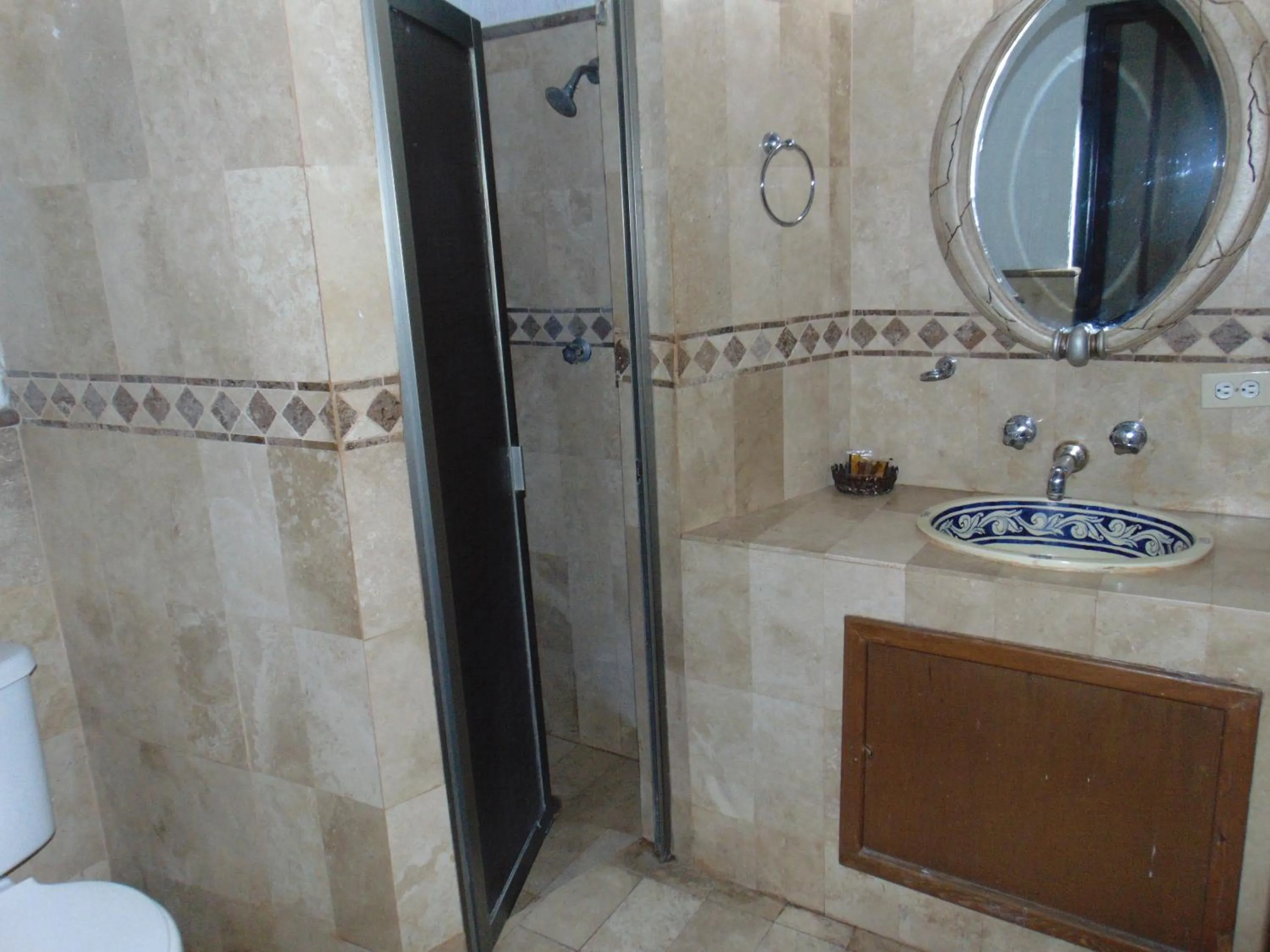 Bathroom in Hotel El Rancho