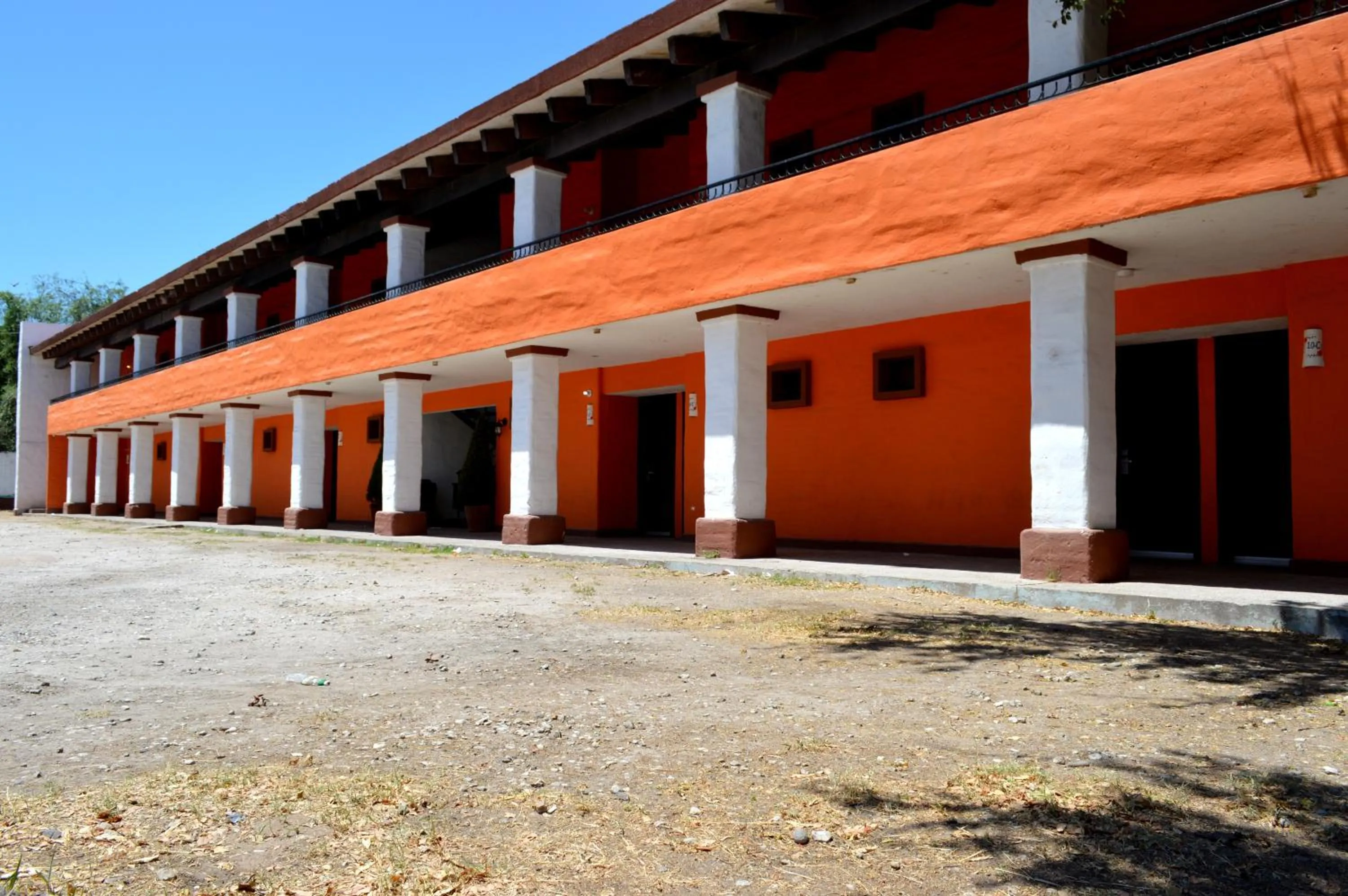 Property building in Hotel El Rancho