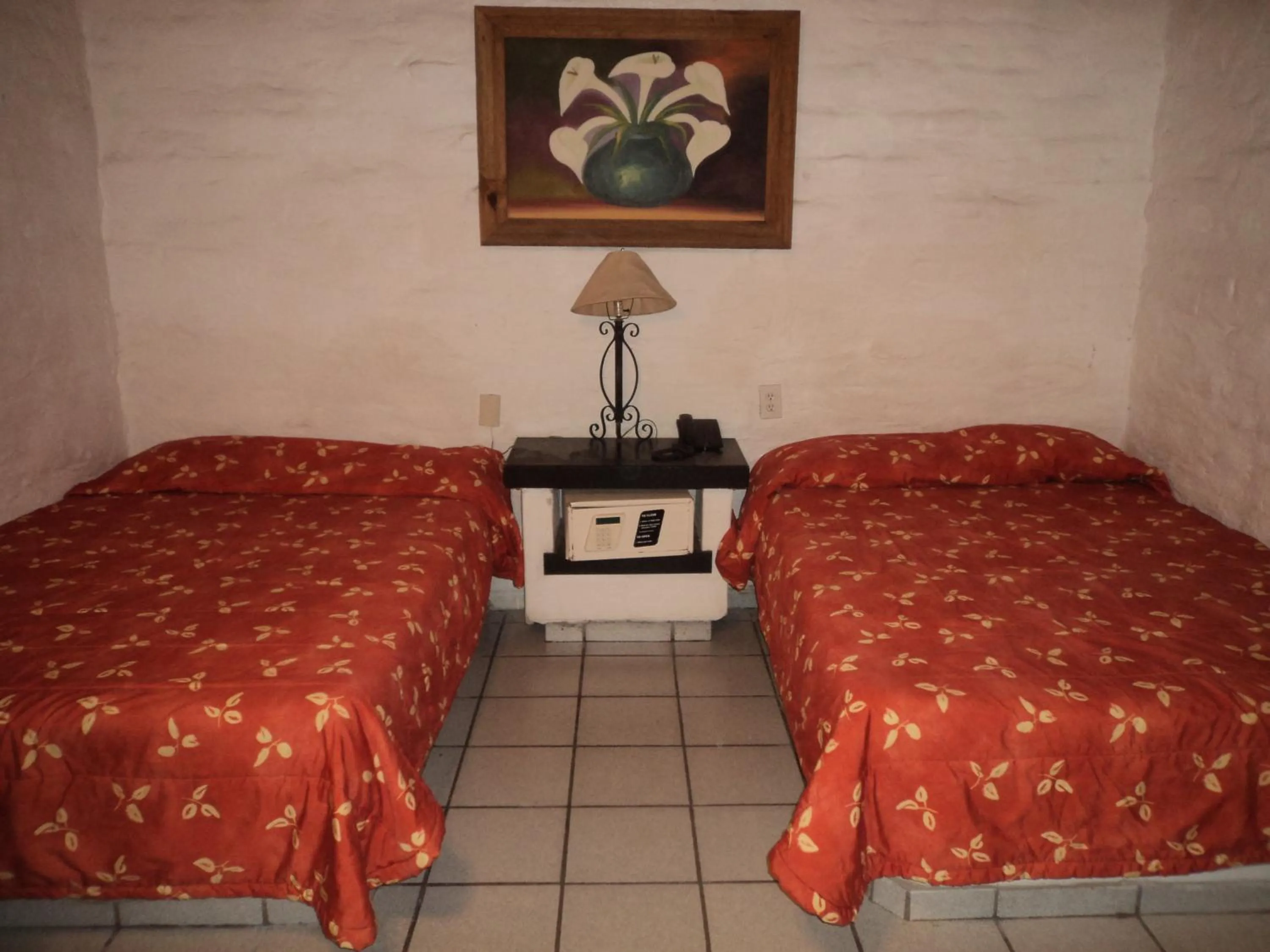 Decorative detail, Bed in Hotel El Rancho