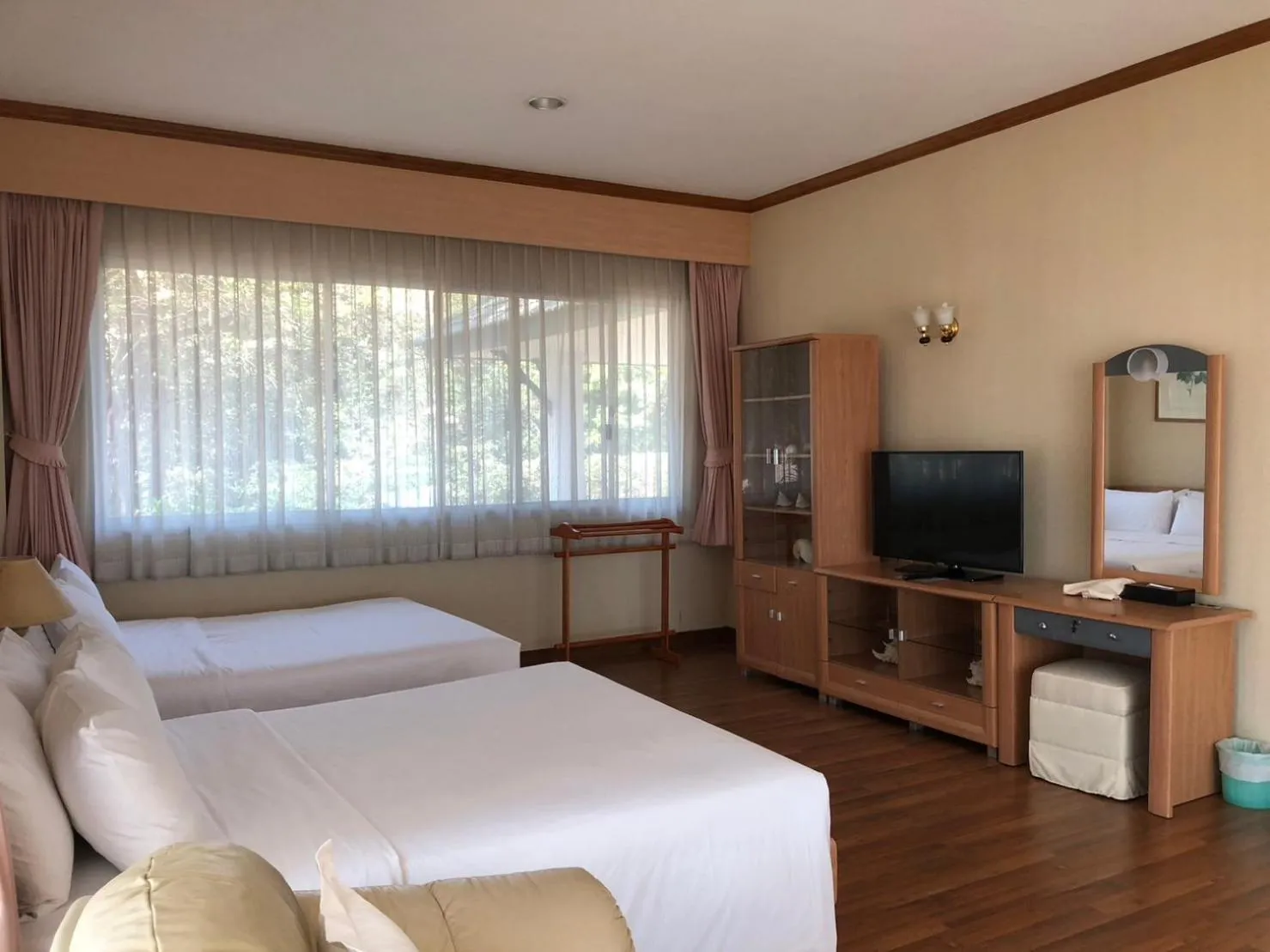 Bedroom, Bed in Seapine Recreation Centre - SHA Extra Plus Certified