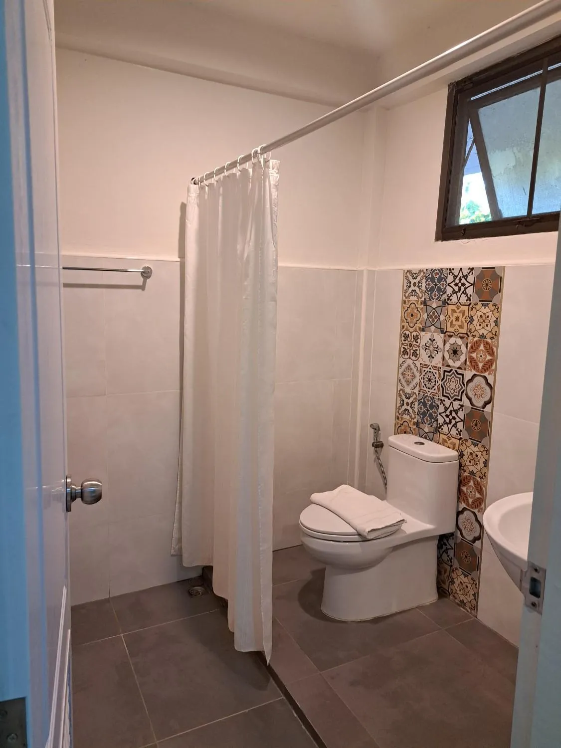 Shower in Seapine Beach Golf and Resort Hua Hin