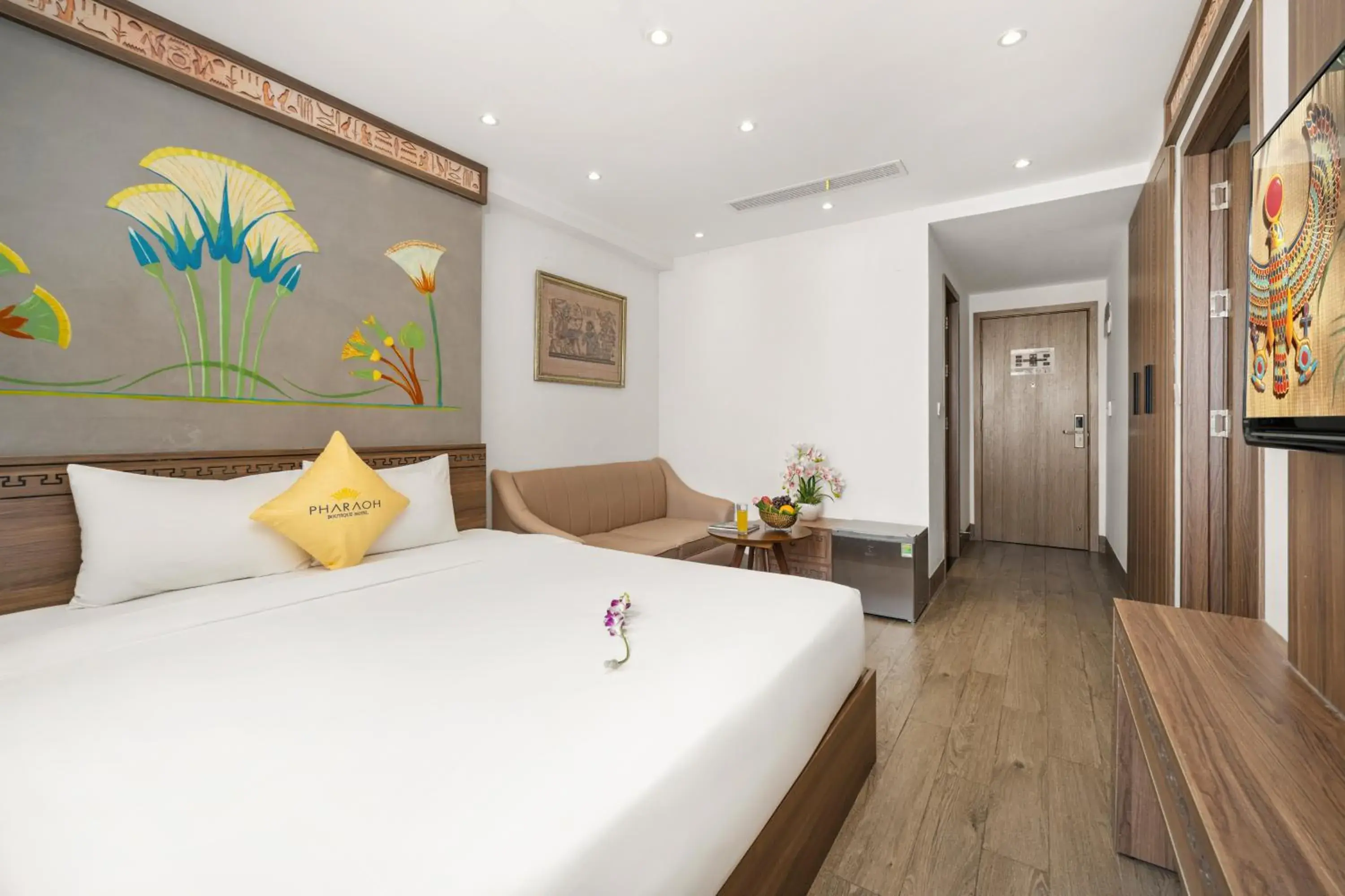 Family Room with Bath in Pharaoh Boutique Hotel Danang Family Room with Bath in Pharaoh Boutique Hotel Danang
