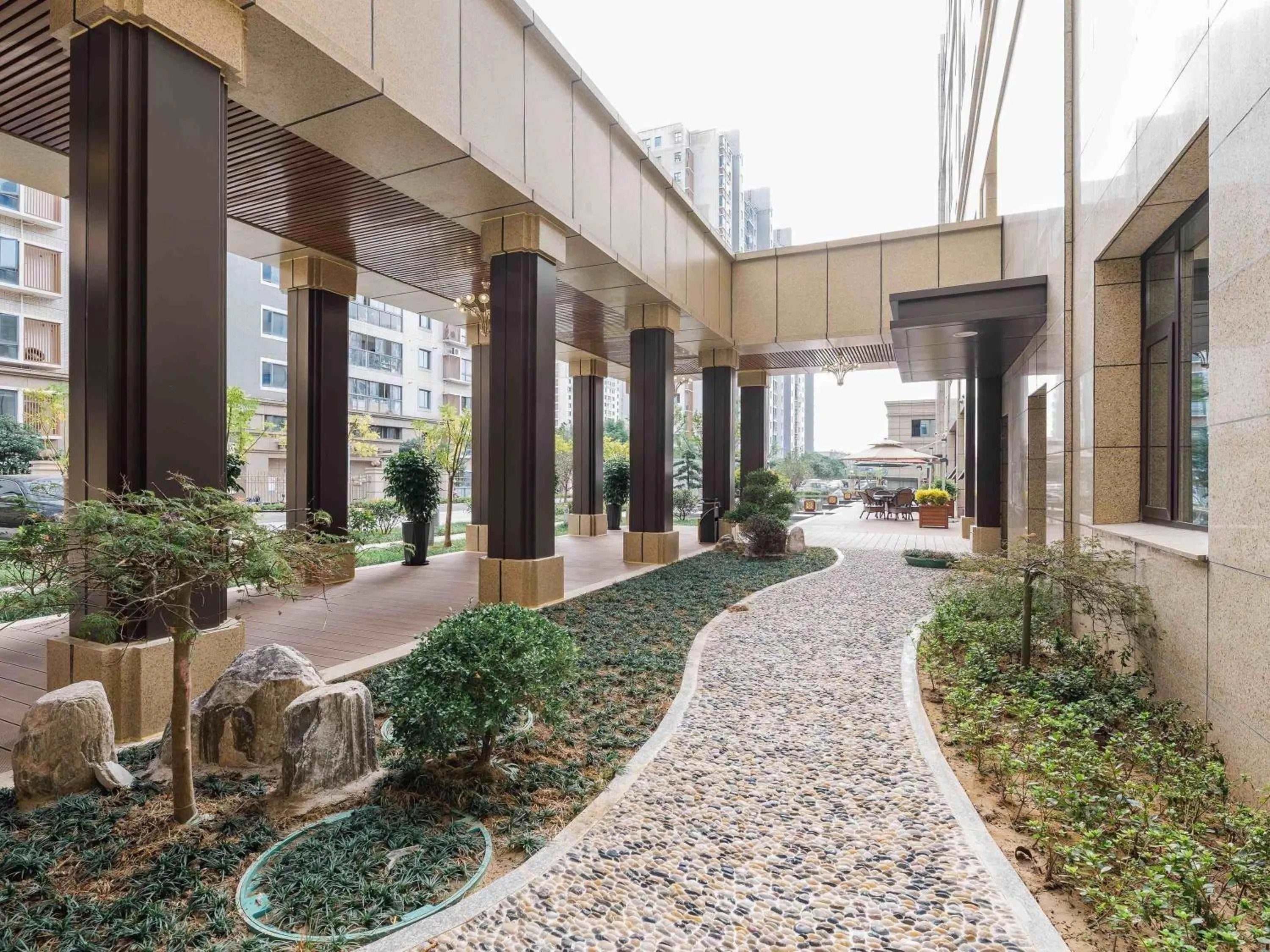 Property building in Mercure Changzhou Jintan