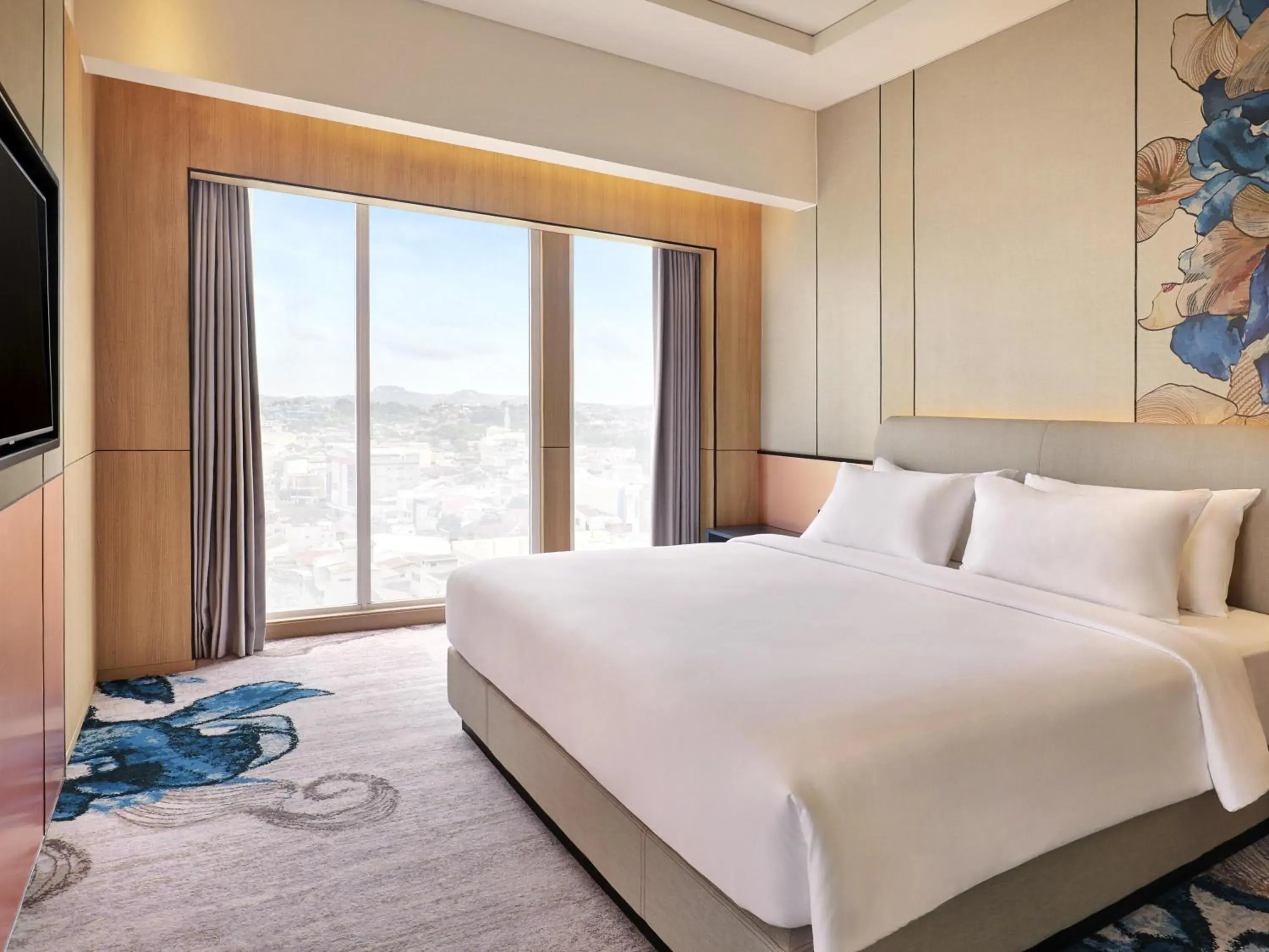 Deluxe Suite in Mercure Samarinda Deluxe Suite in Mercure Samarinda