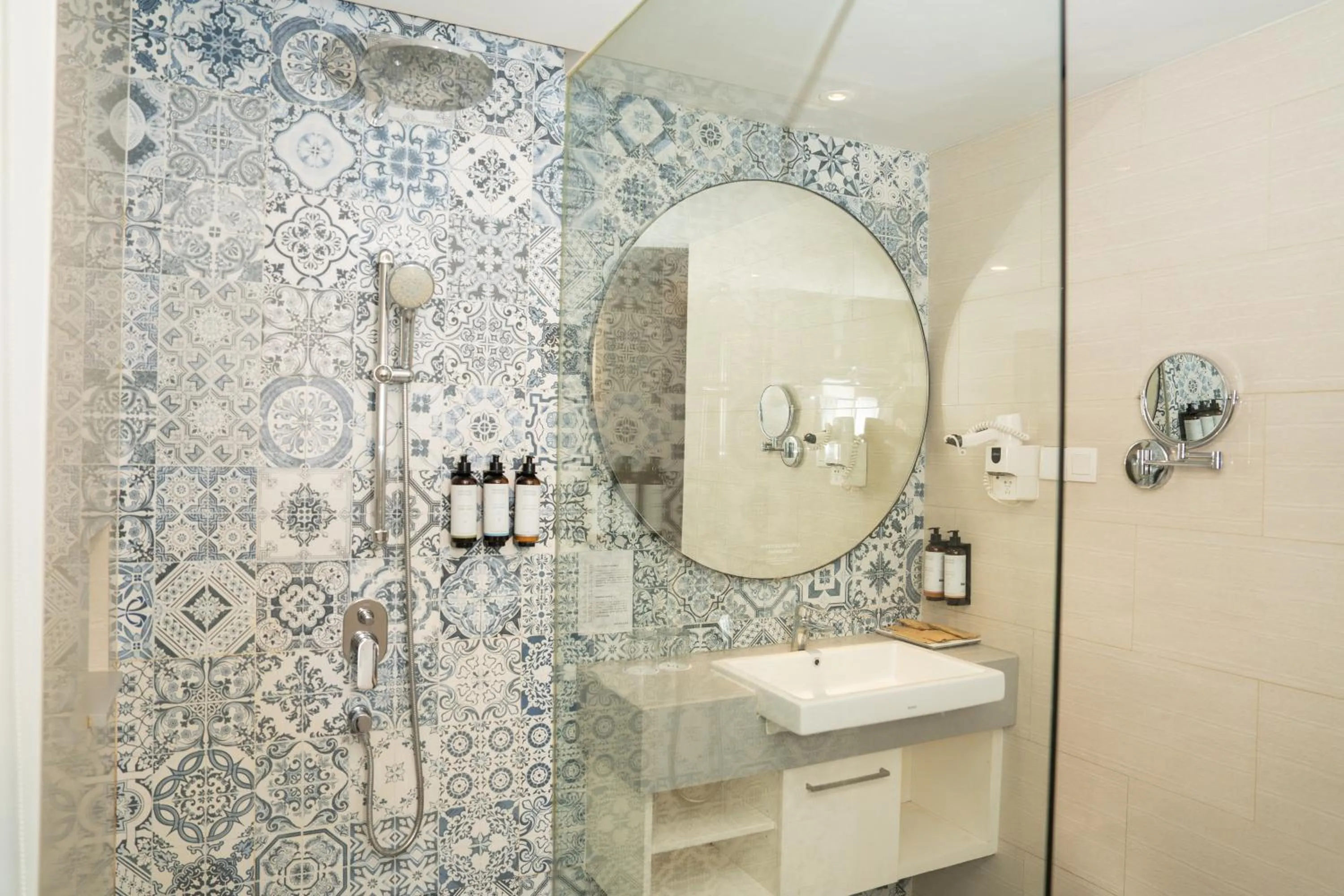 Bathroom in Mercure Samarinda