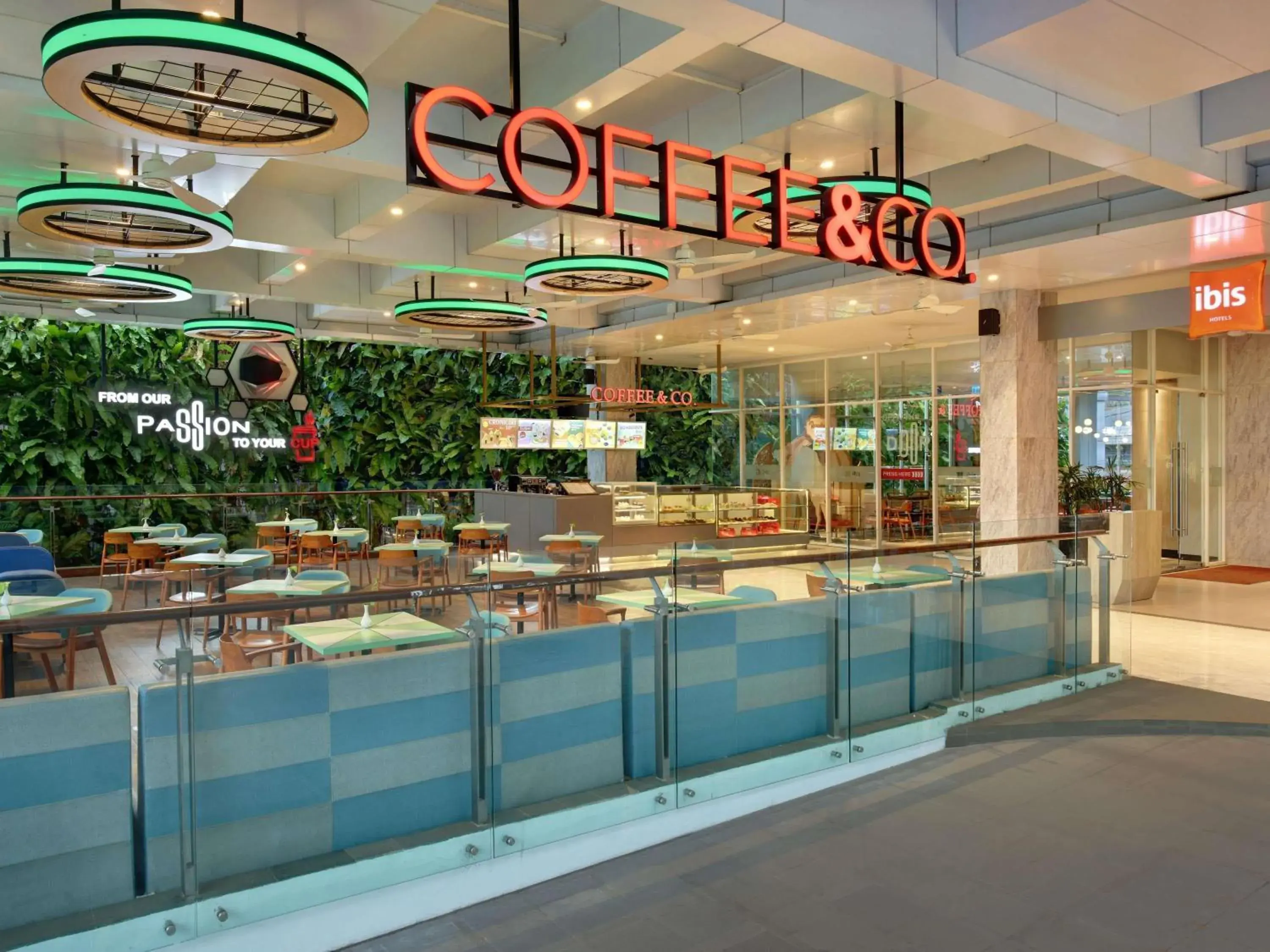 Property building in Ibis Samarinda Property building in Ibis Samarinda