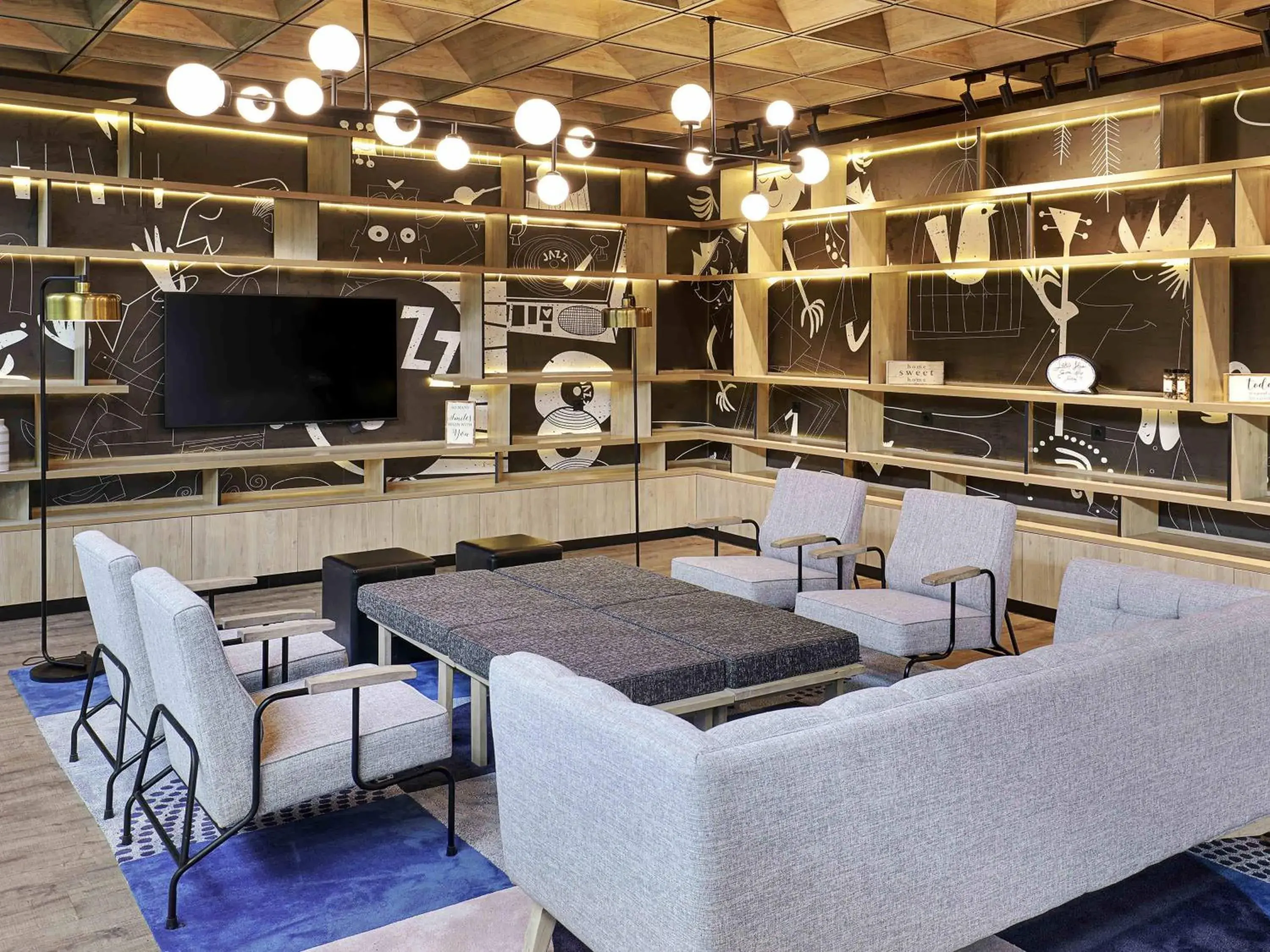 Lounge or bar in Ibis Samarinda Lounge or bar in Ibis Samarinda