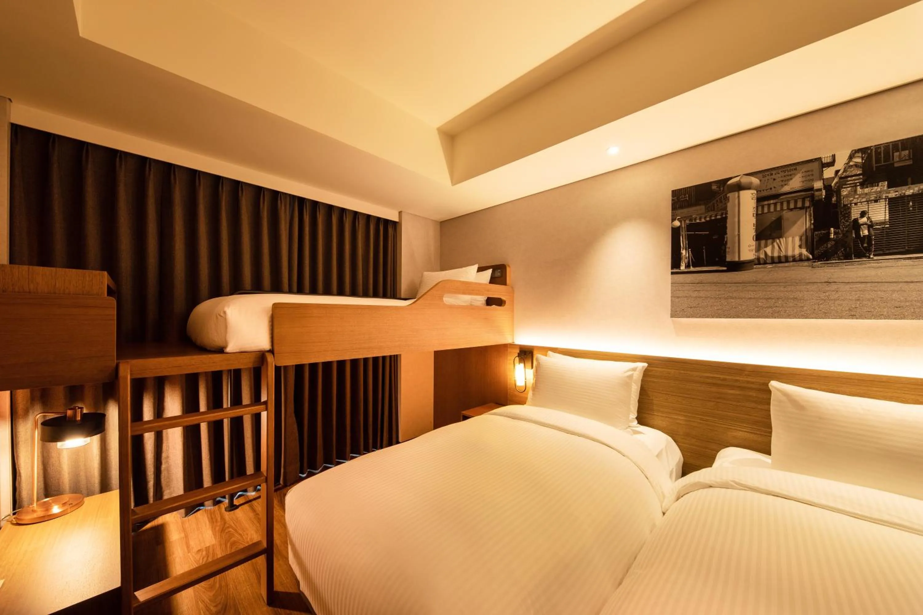 Bedroom, Bed in Mercure Ambassador Seoul Hongdae