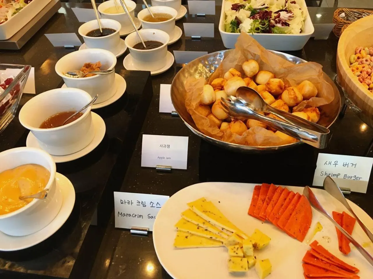 Breakfast in Mercure Ambassador Seoul Hongdae