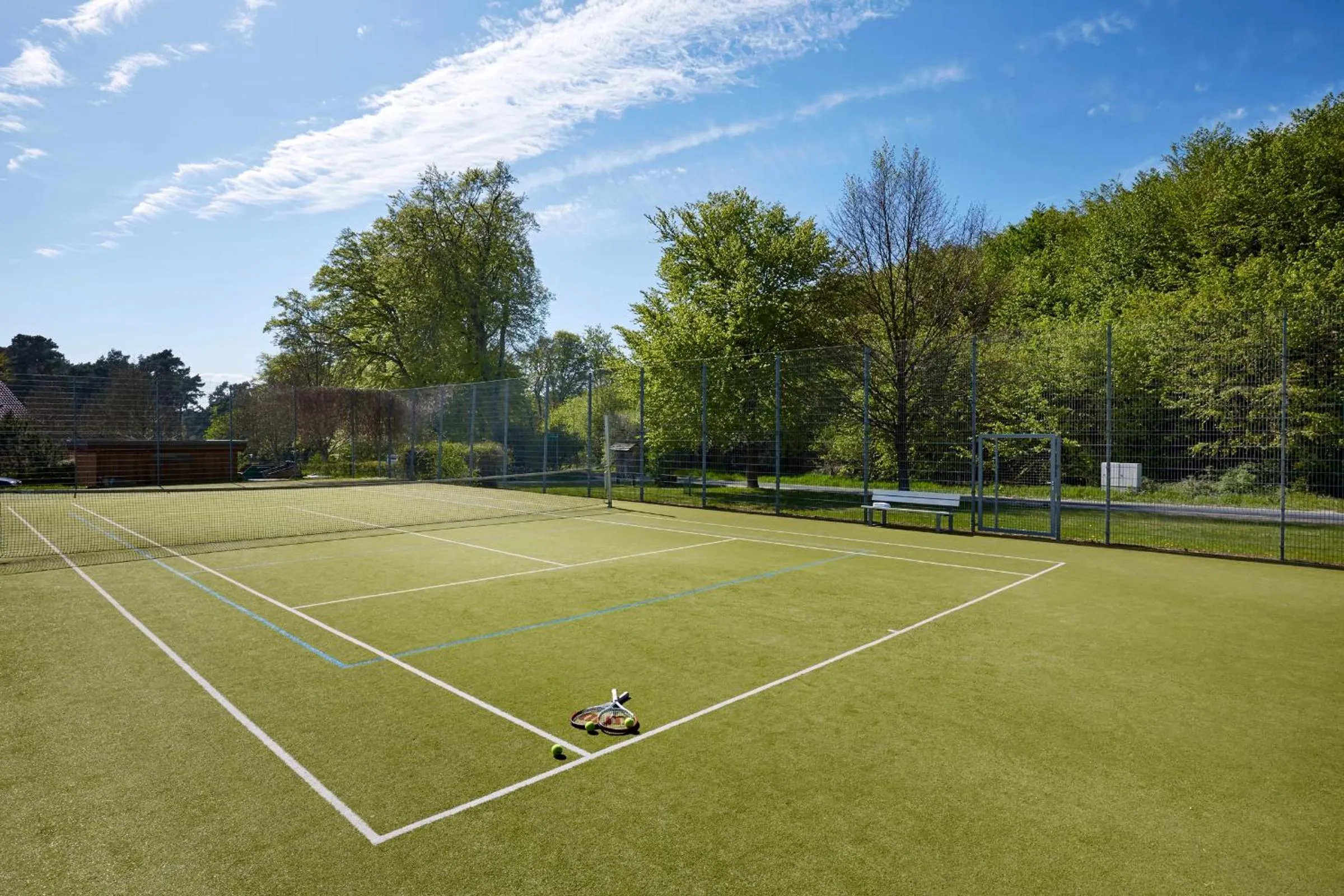 Tennis court in A plus Ferienpark Usedom