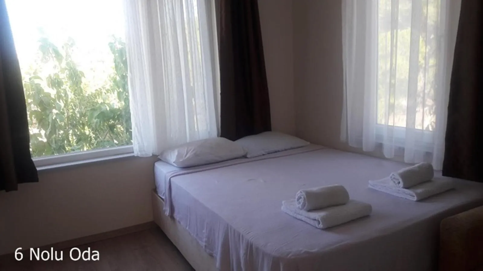 Photo of the whole room, Bed in Çamlaraltıpansiyon