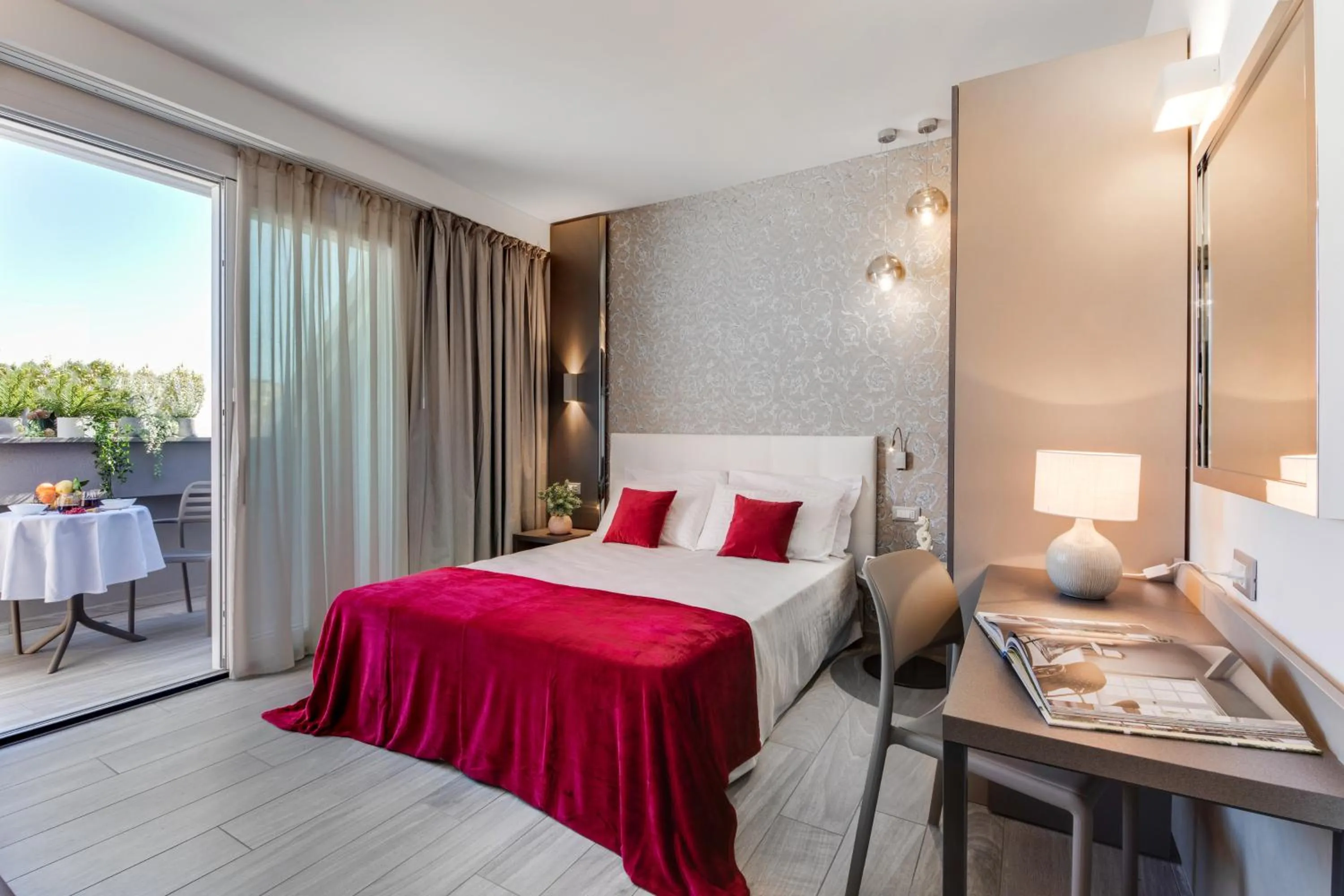 Bedroom, Bed in Romagna Suite Hotel