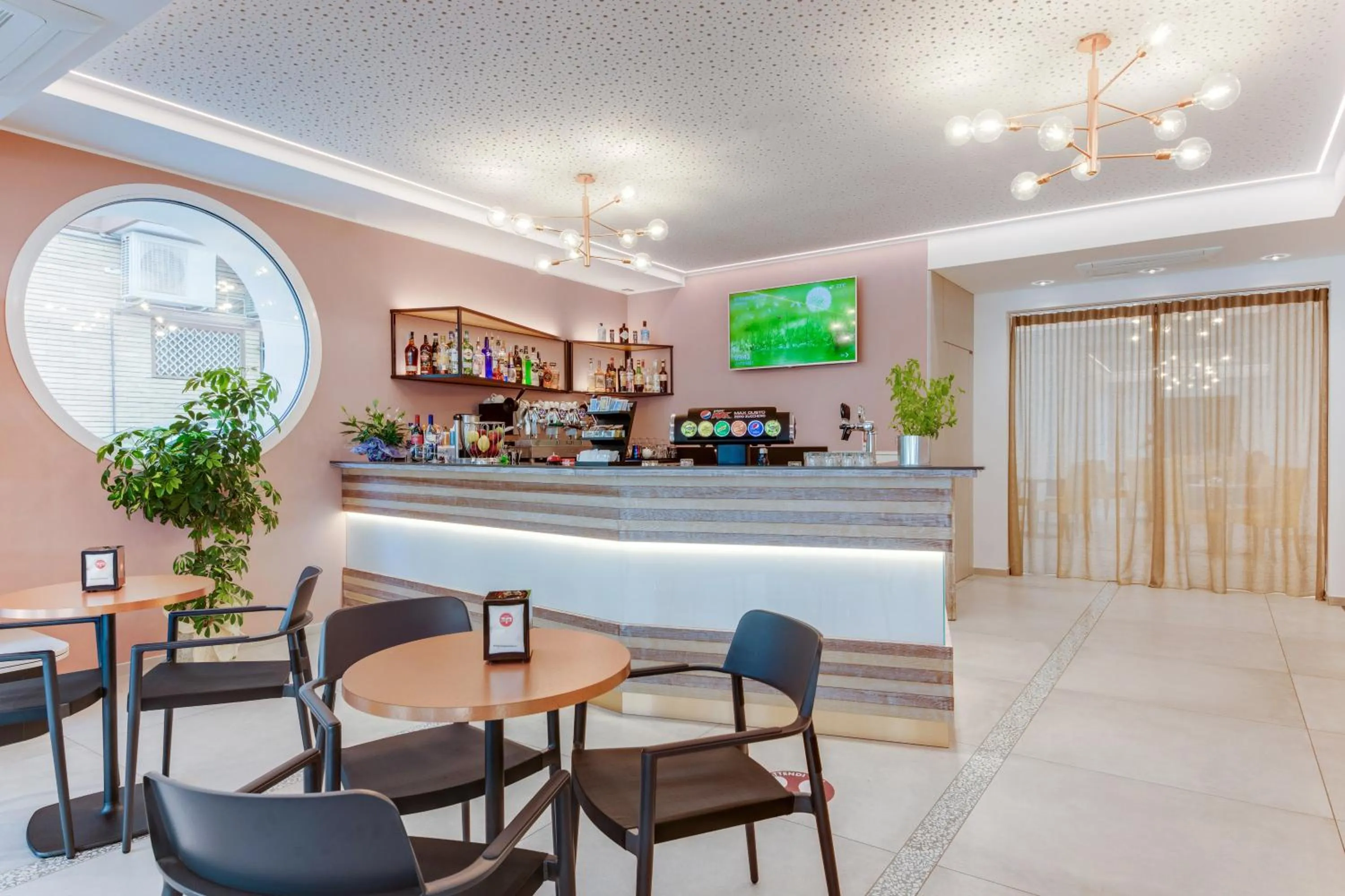Lounge or bar in Romagna Suite Hotel