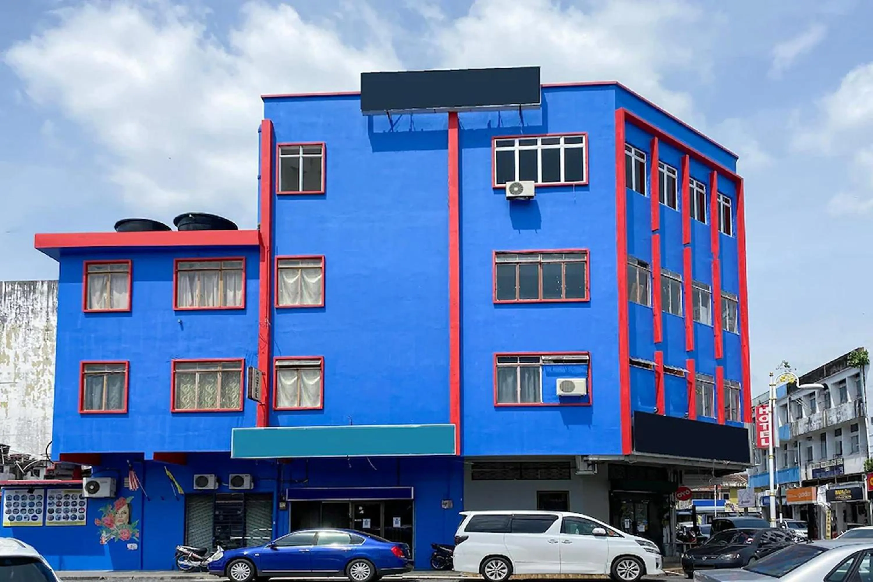 Property building in Coop Hotel Kangar