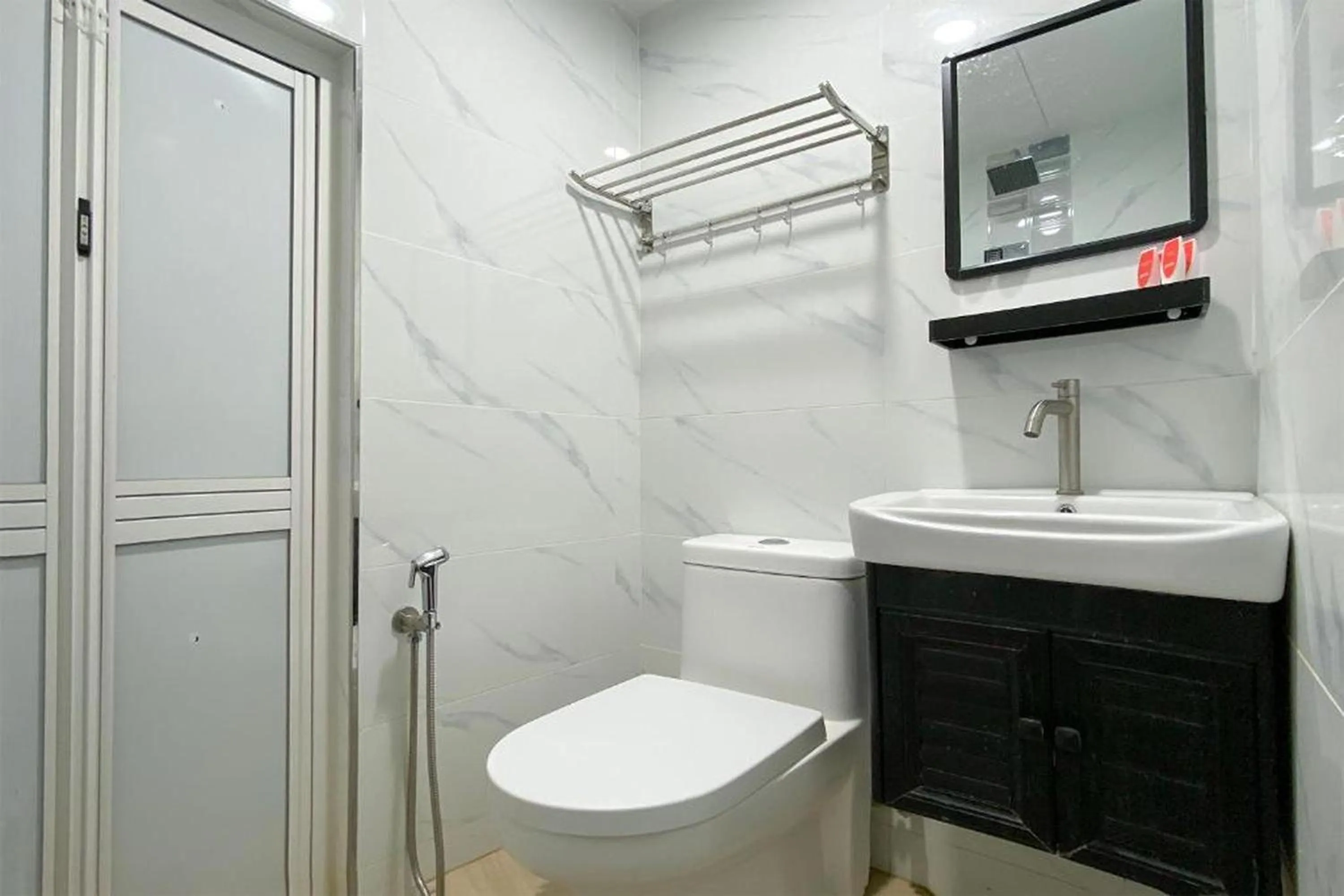 Bathroom in Coop Hotel Kangar