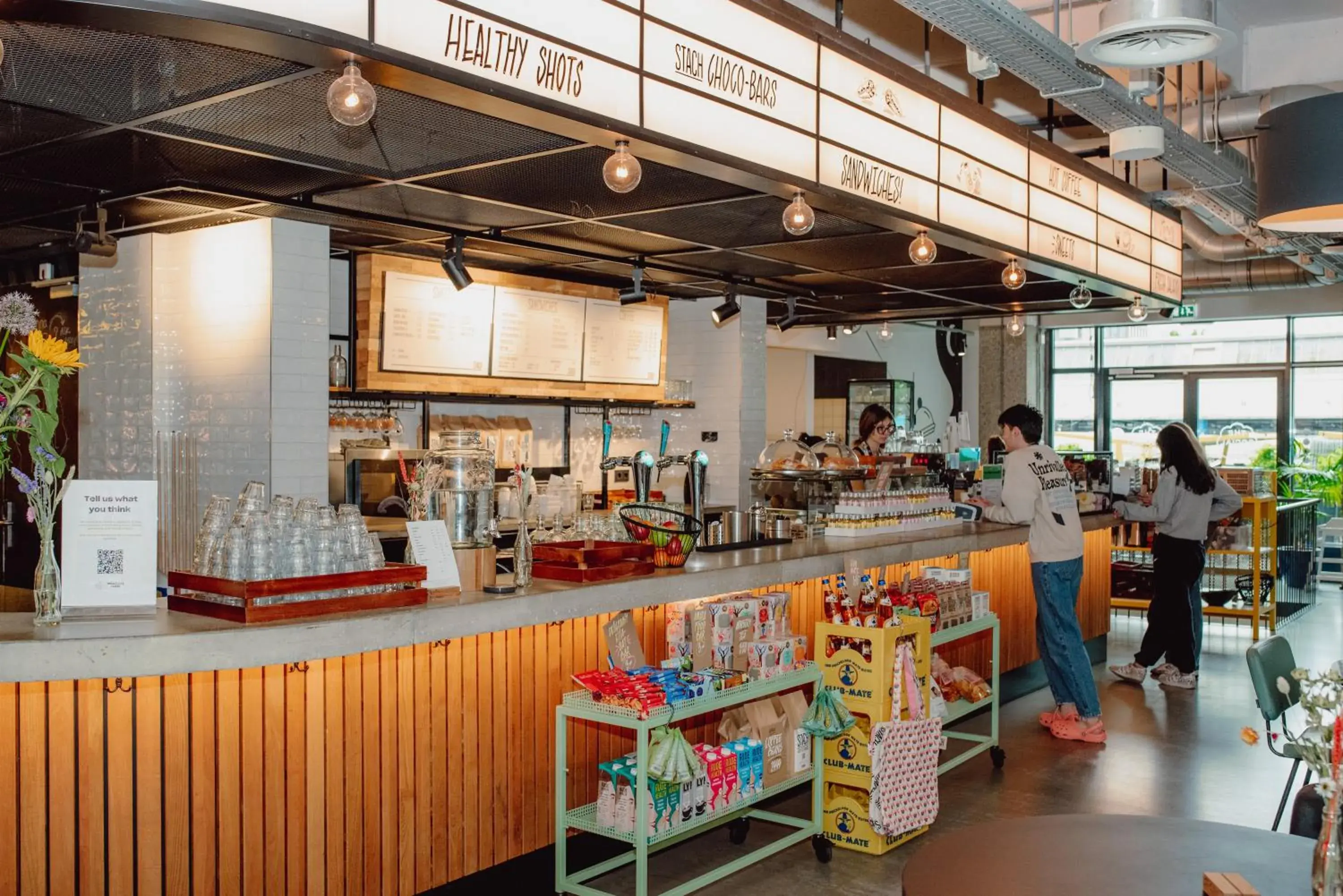 Restaurant/places to eat in The Social Hub Amsterdam West 4 star Restaurant/places to eat in The Social Hub Amsterdam West 4 star