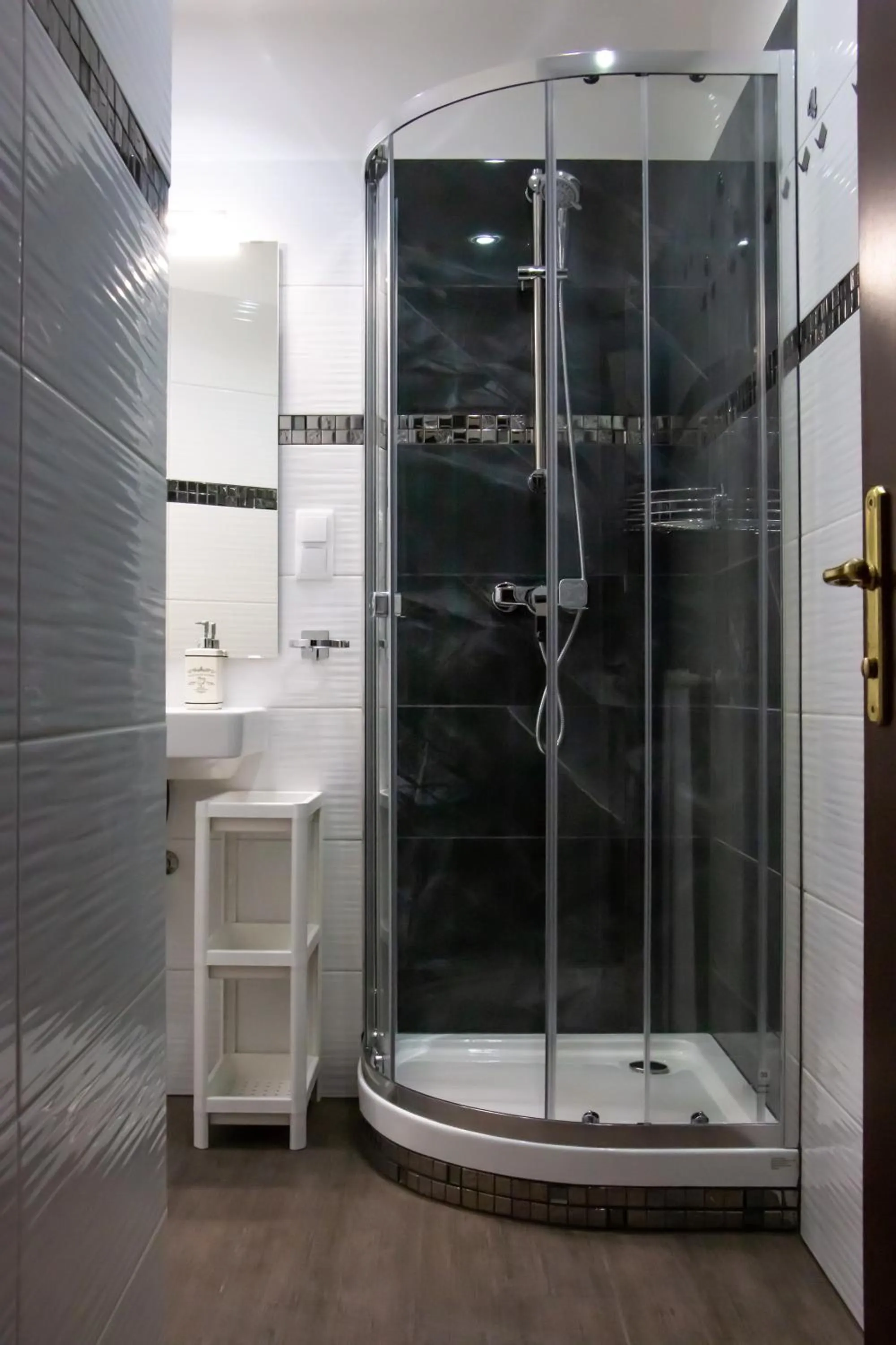 Bathroom in Vienna Boutique - Premium Hostel