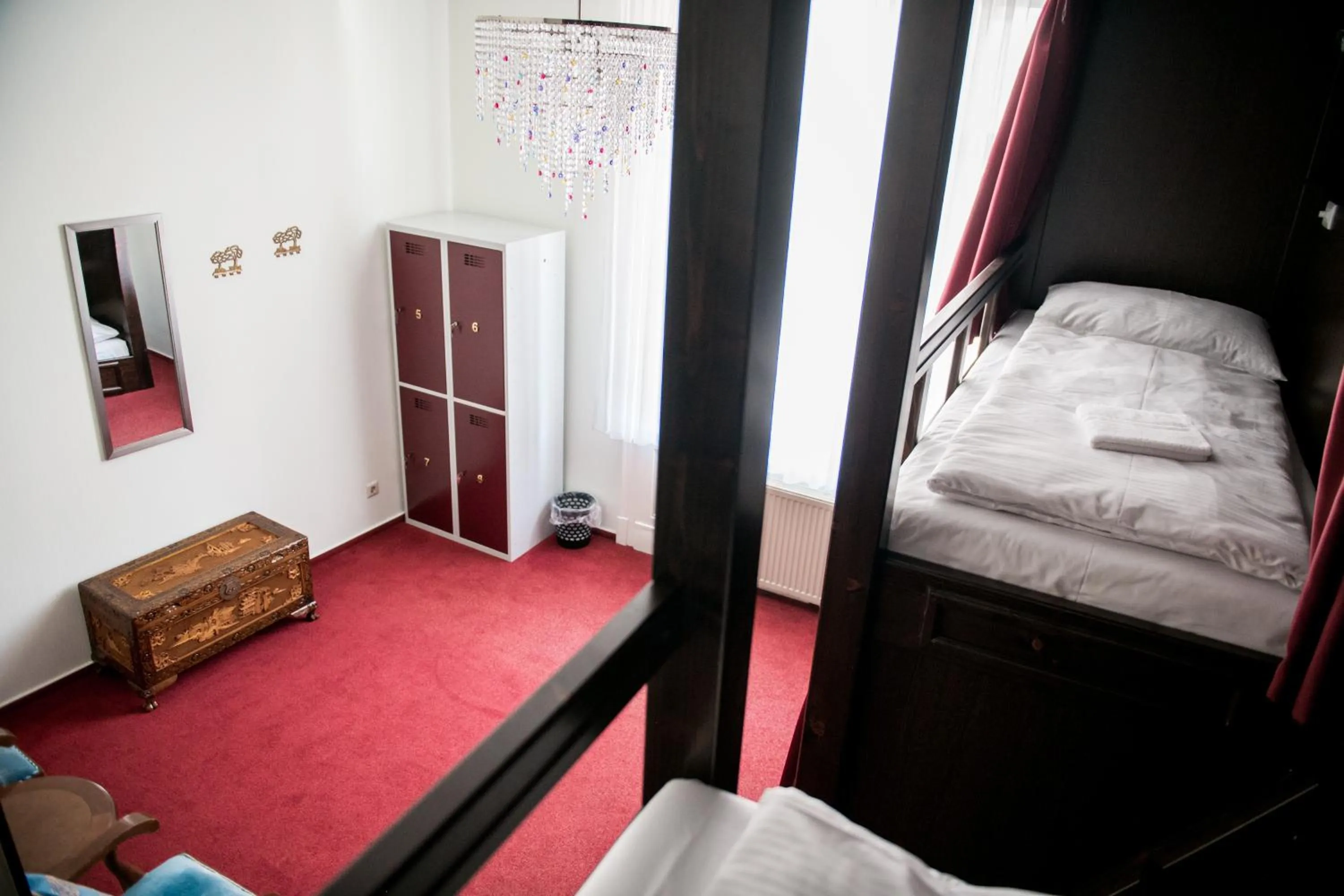 Photo of the whole room, Bed in Vienna Boutique - Premium Hostel
