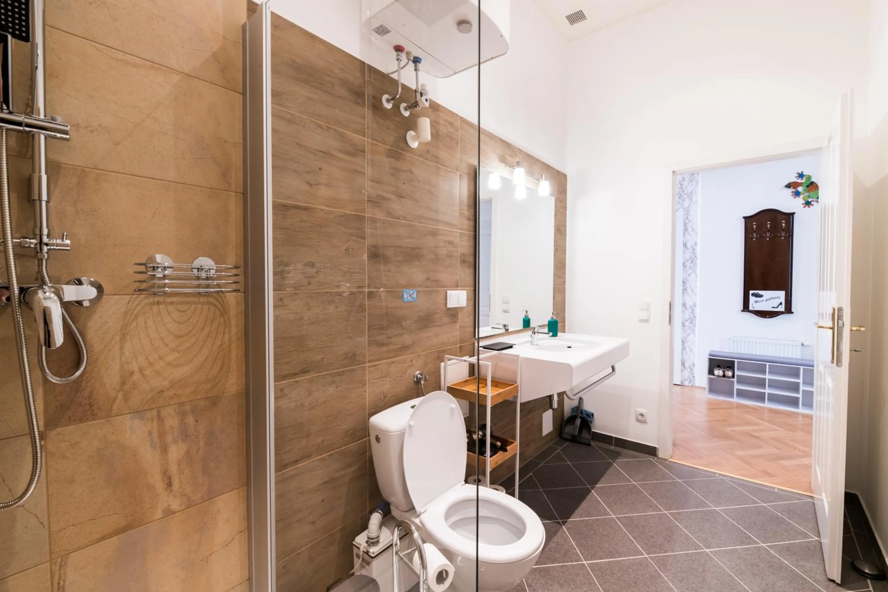 Shower in Vienna Boutique - Premium Hostel