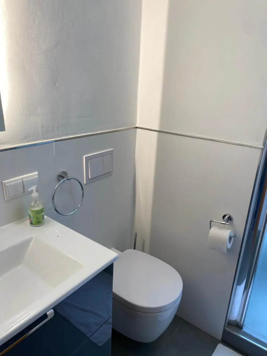 Bathroom in Gasthaus Rogge Bathroom in Gasthaus Rogge