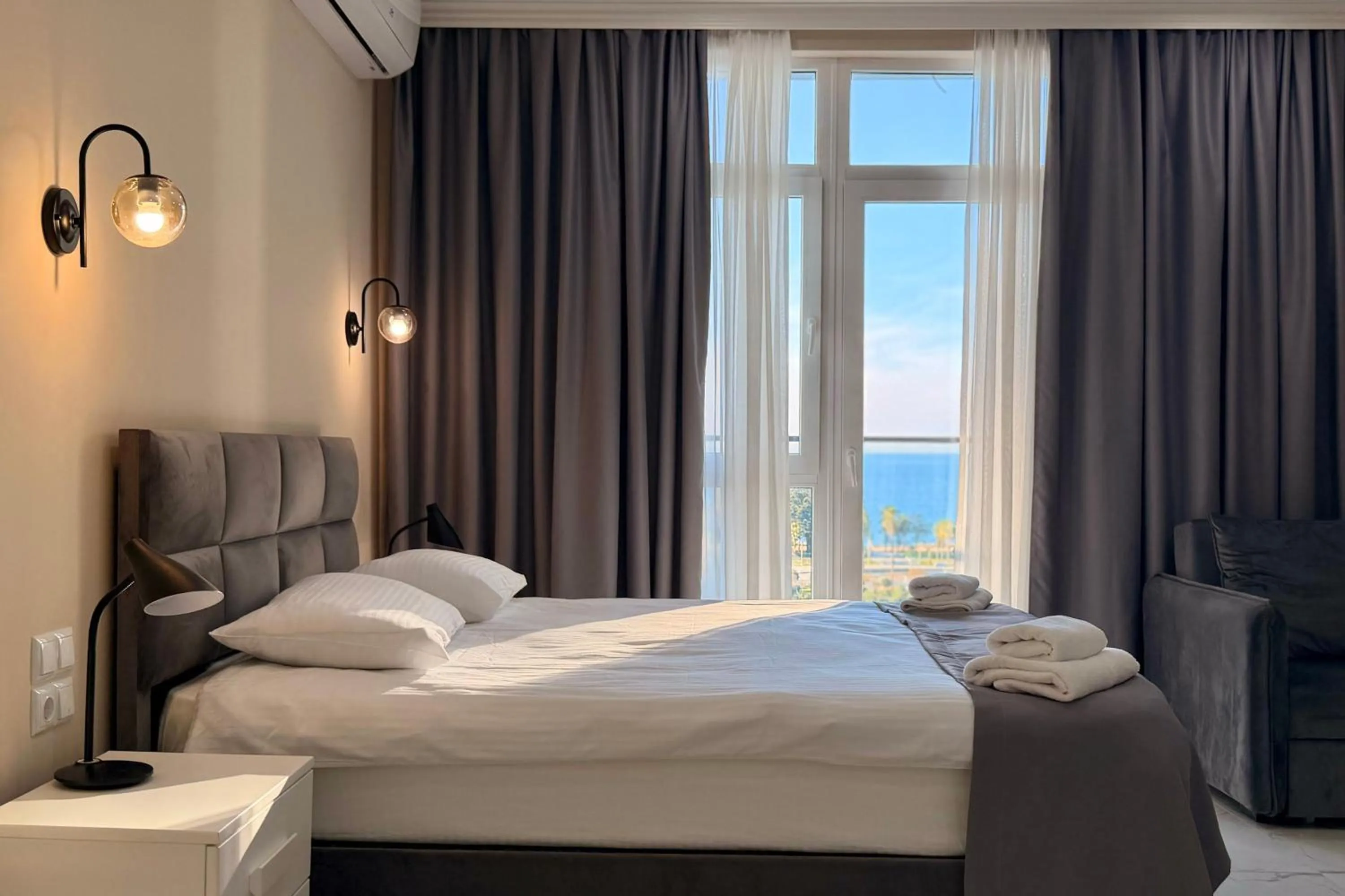 Sea view, Bed in White Sails Residential Hotel