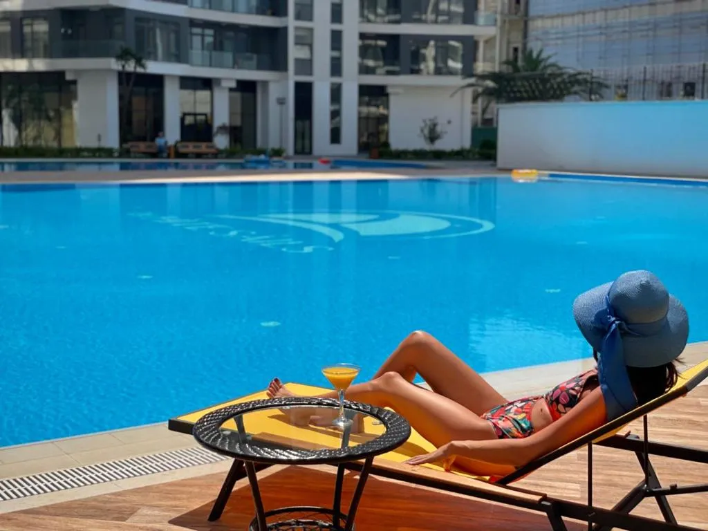 Swimming pool in White Sails Residential Hotel