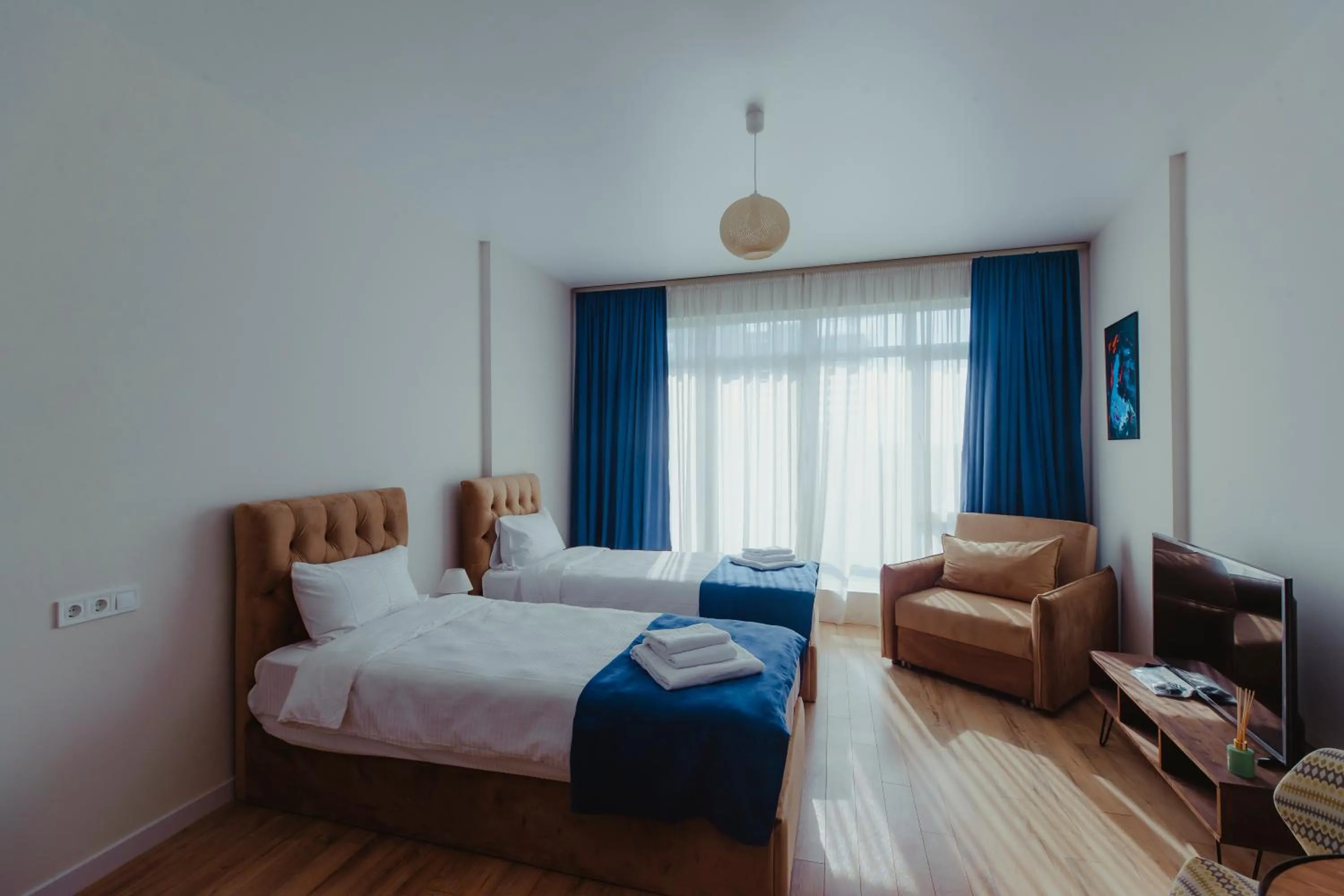 Superior Twin Room with Pool View in White Sails Residential Hotel