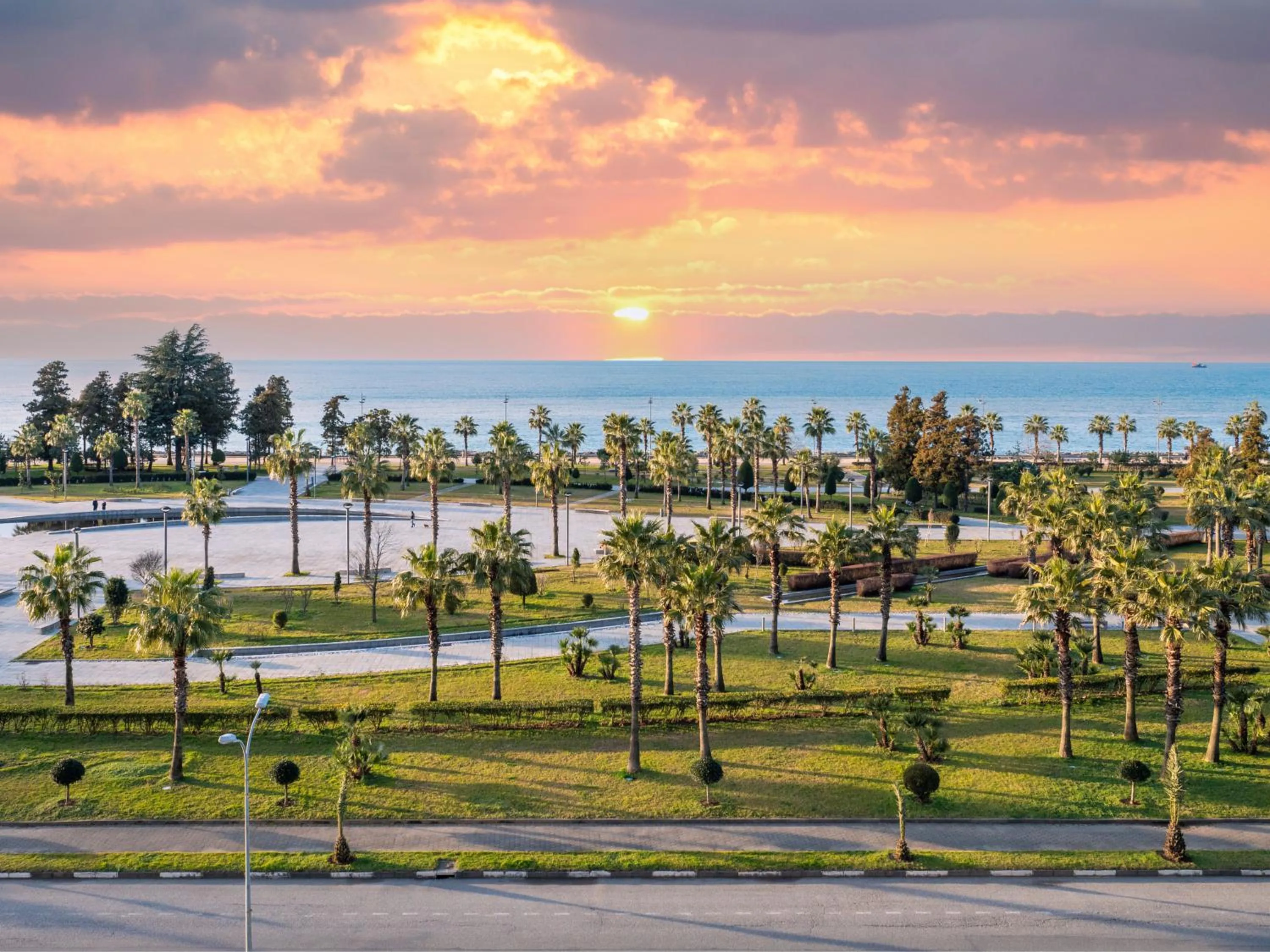 Natural landscape in White Sails Residential Hotel