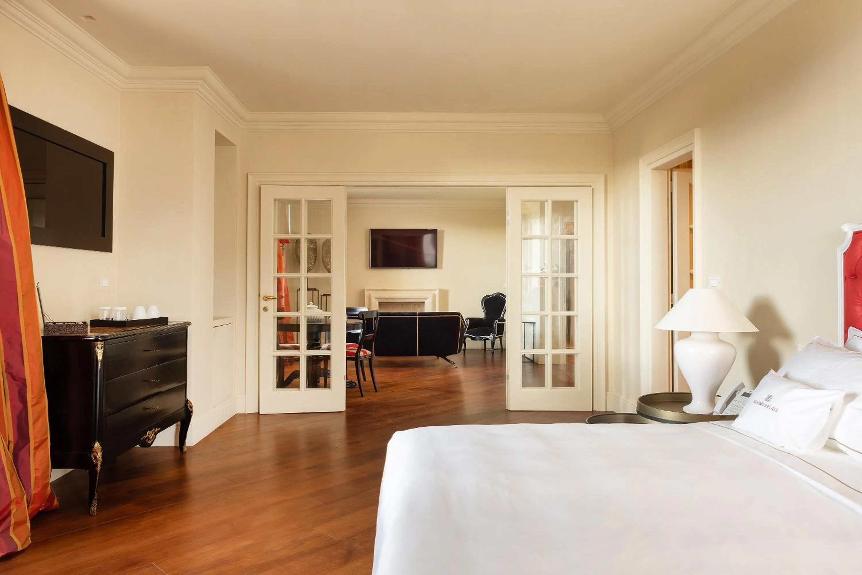 Bed in Alvino Relais Mulino Contemporaneo