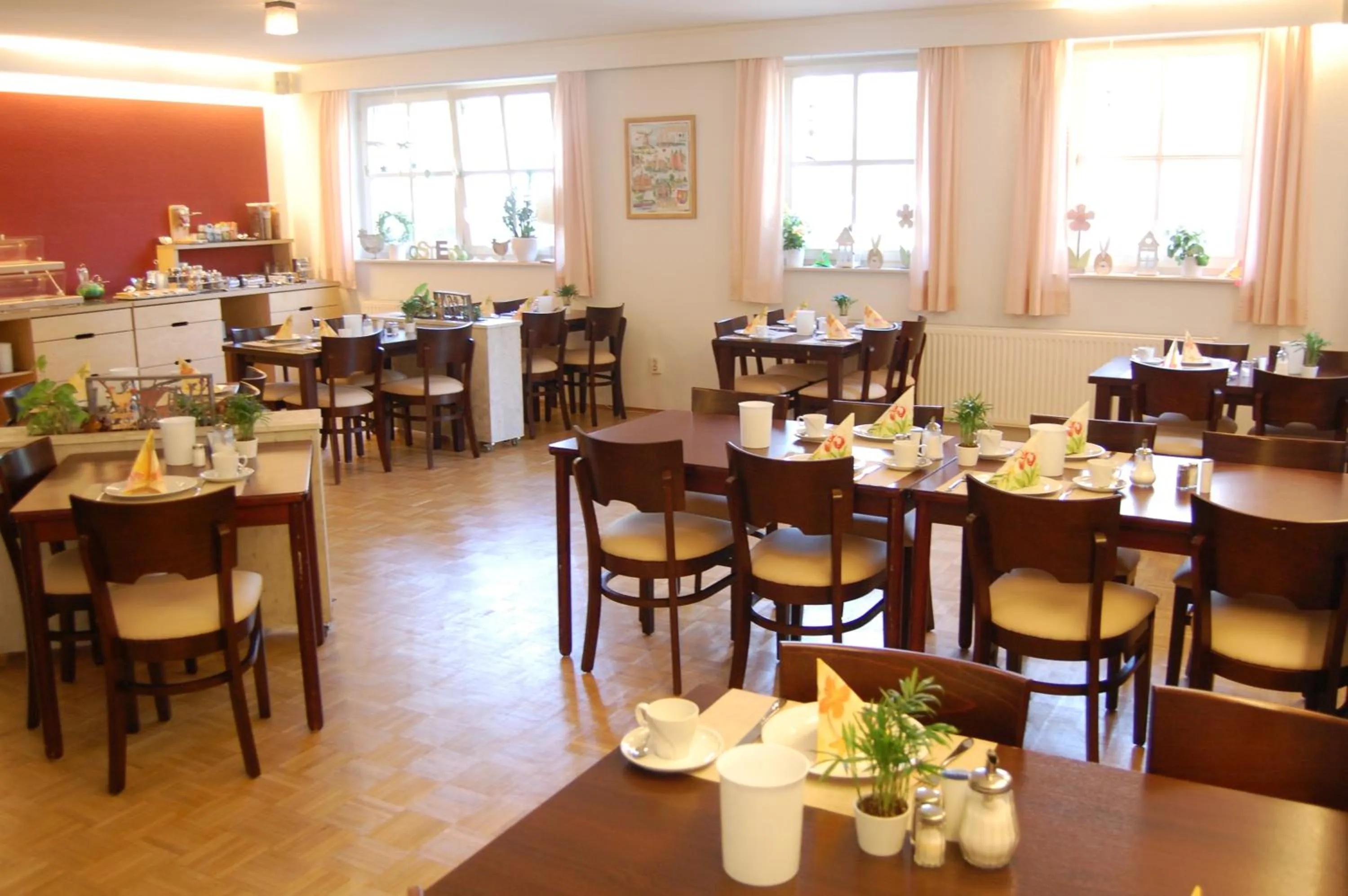 Restaurant/places to eat in Stadthotel am Bühnenhaus