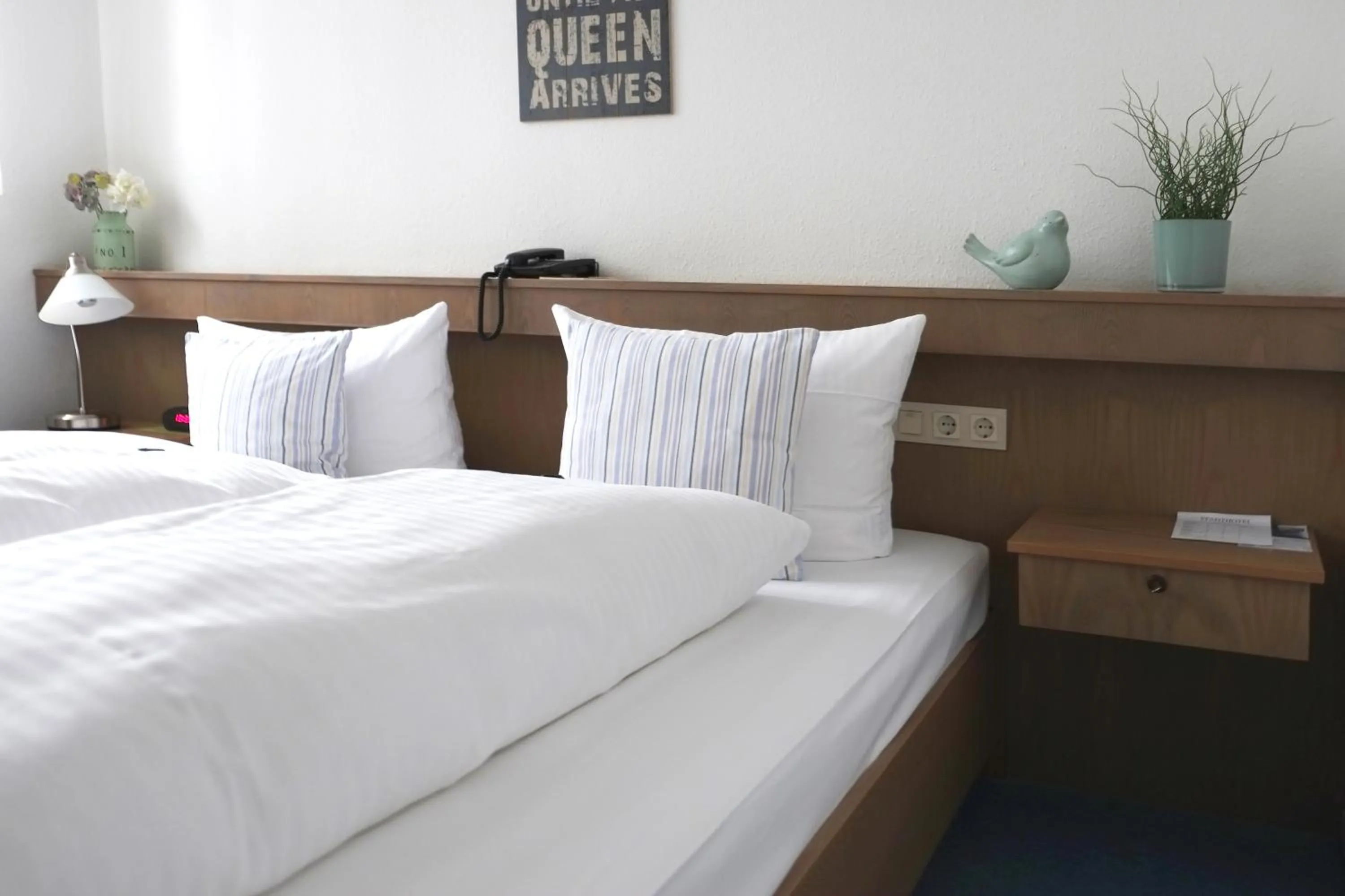 Photo of the whole room, Bed in Stadthotel am Bühnenhaus