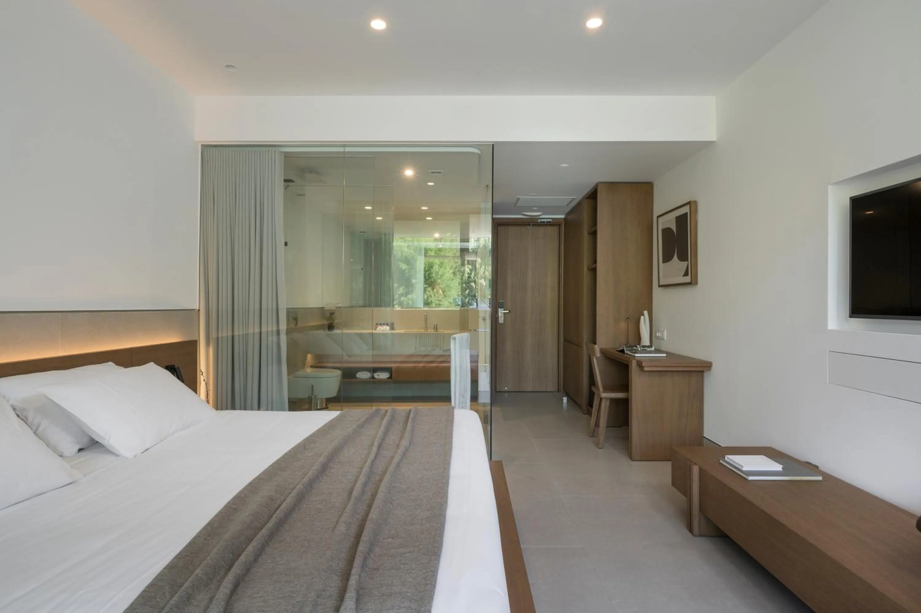 Photo of the whole room, Bed in SanSal Boutique Hotel