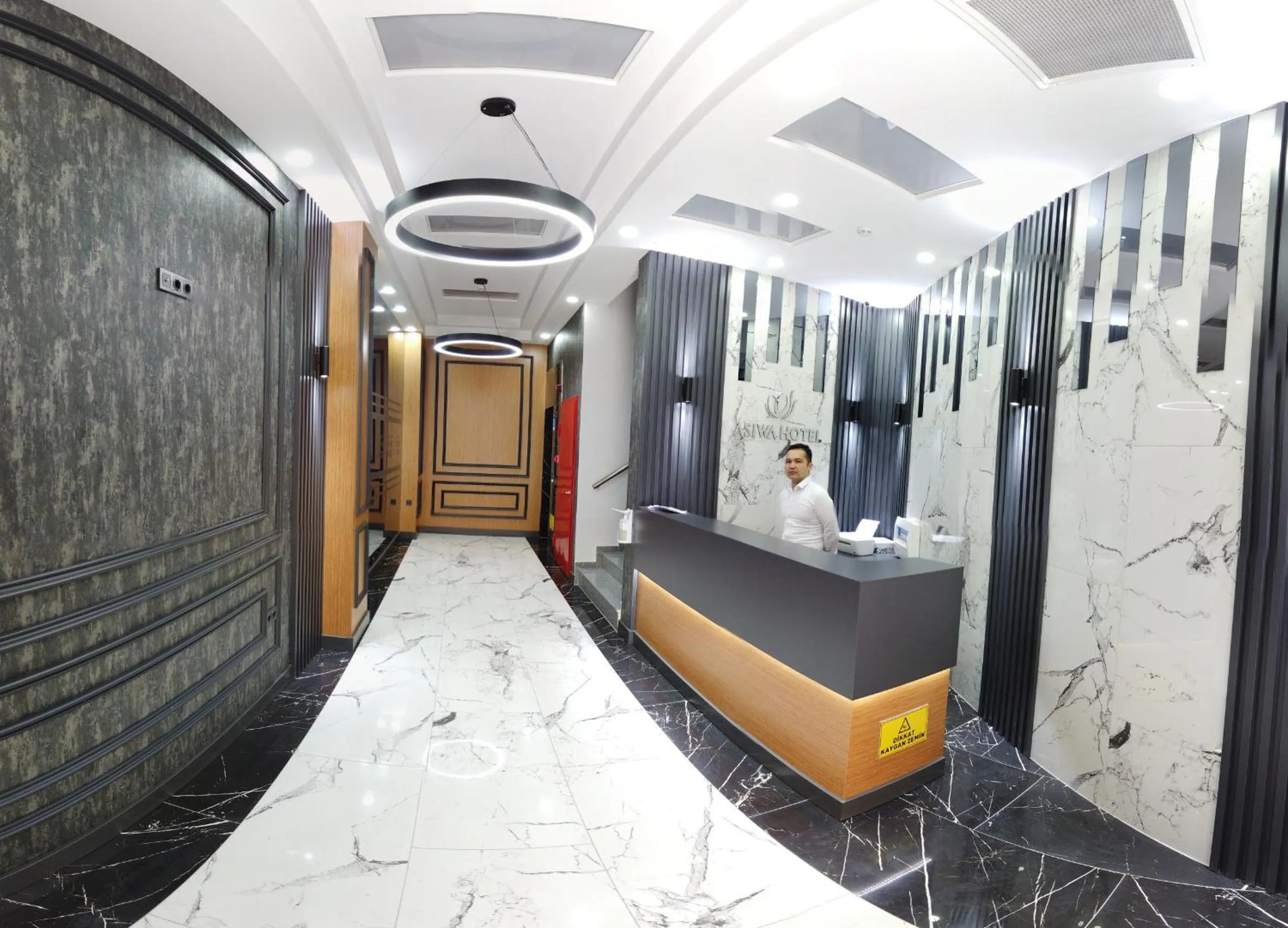 Lobby or reception in ASİWA HOTEL