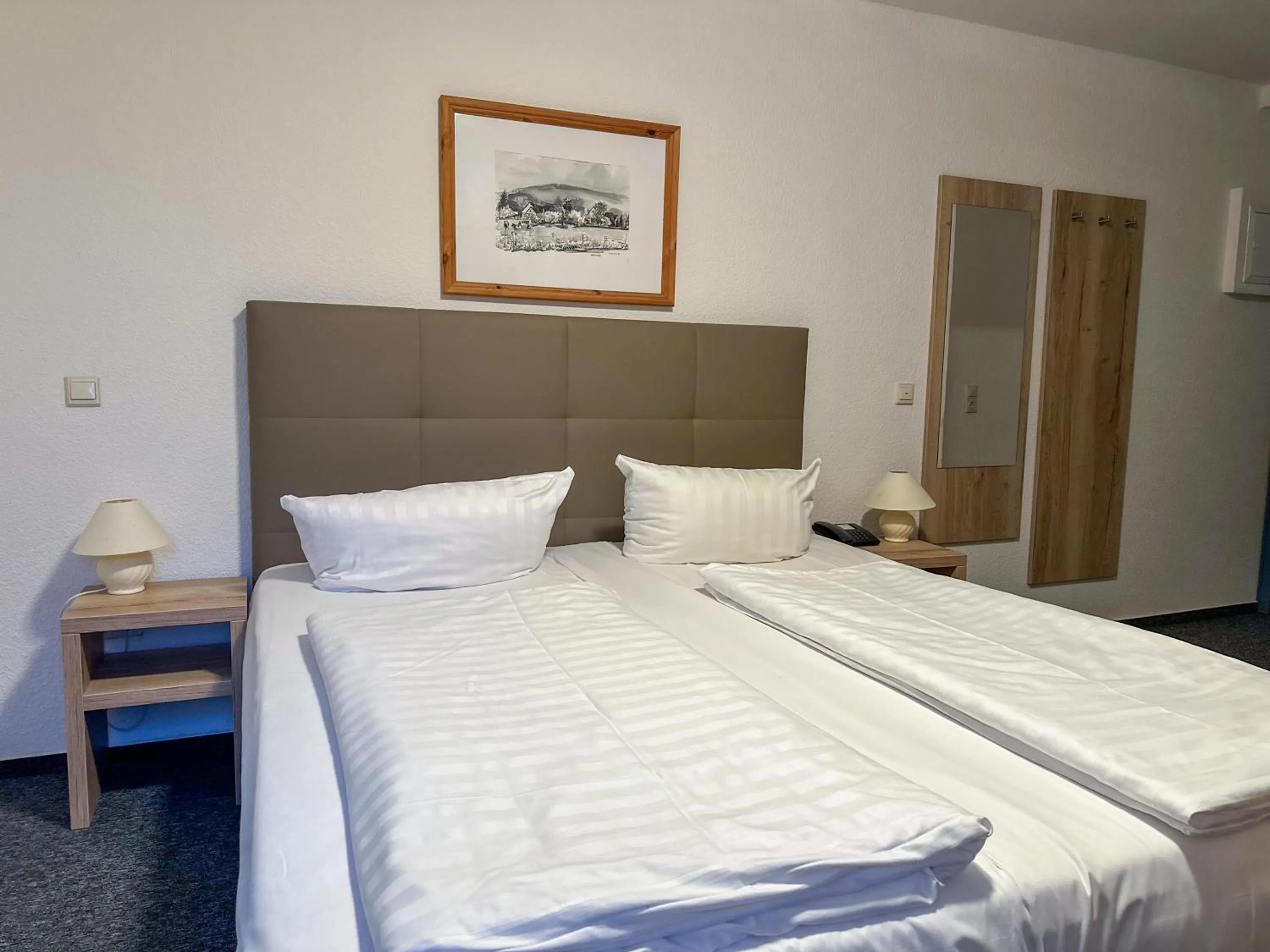 Bed in Hotel & Restaurant Schaumburger Ritter, Rinteln