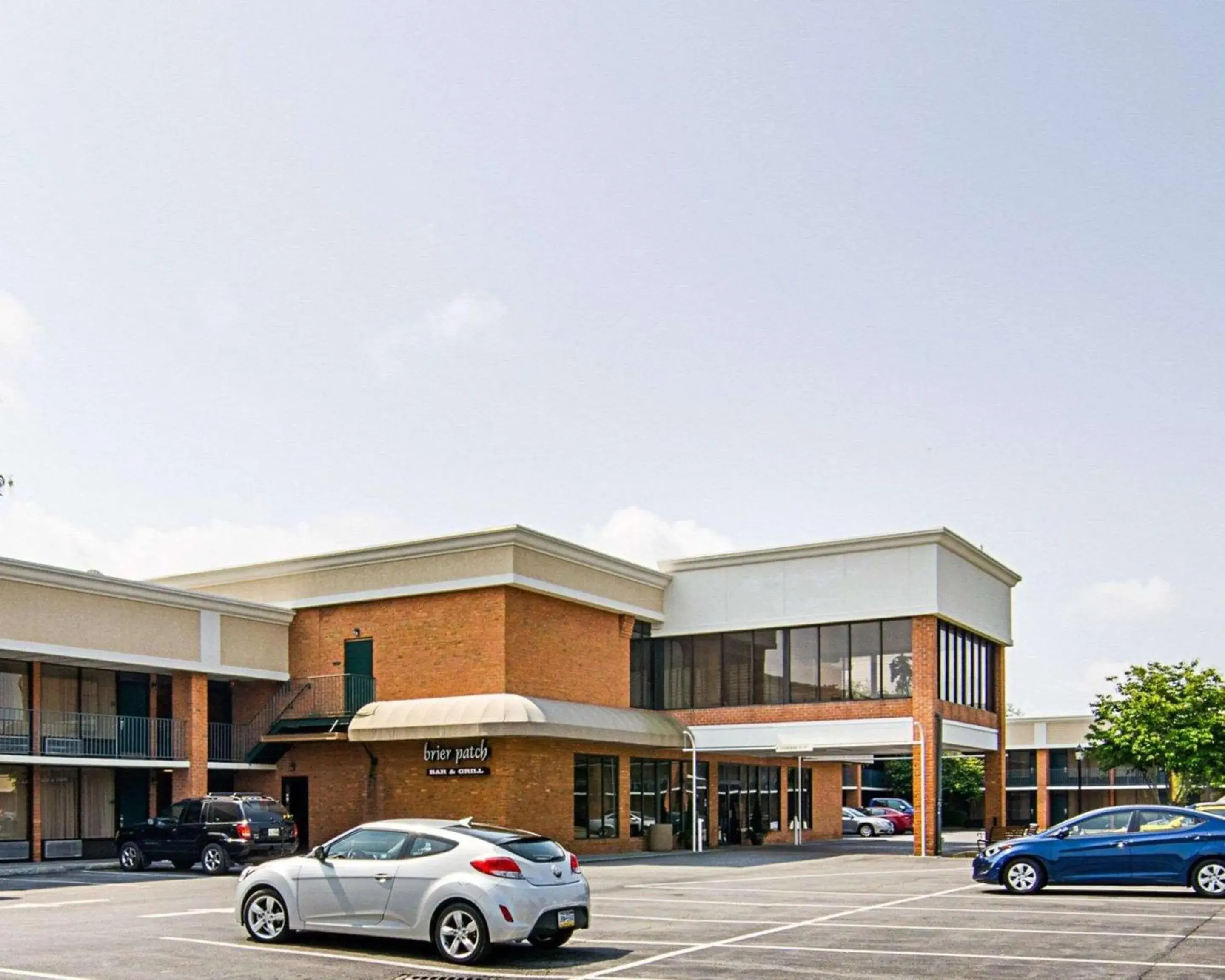 Property building in Quality Inn Property building in Quality Inn