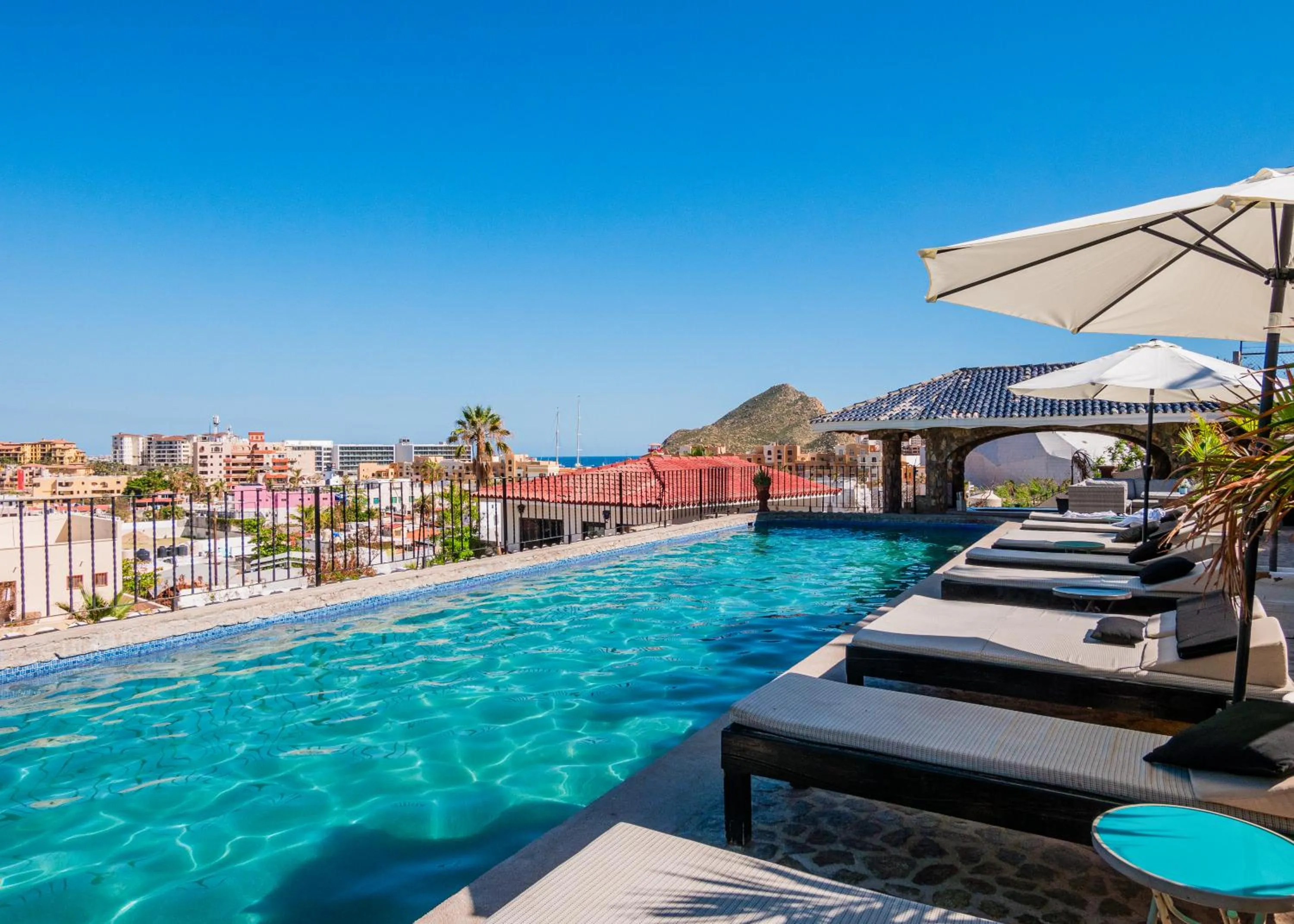 Property building in Marina View Villas