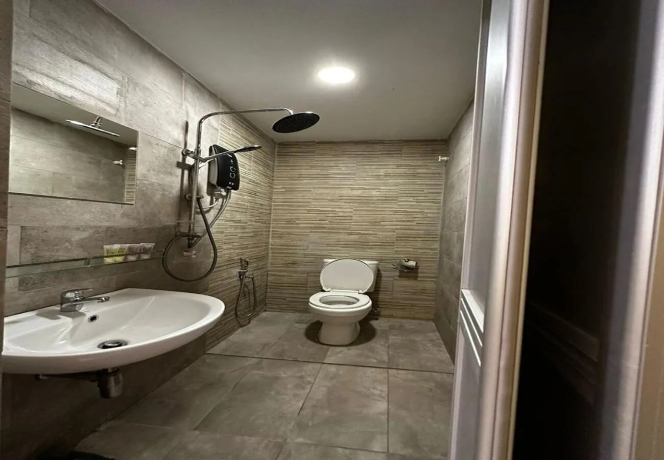 Shower in T-hotel Mont Kiara