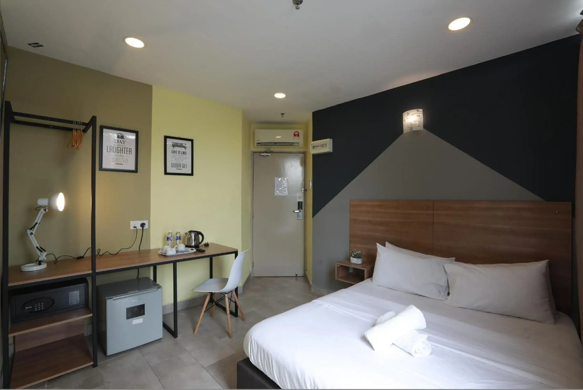 Bed in T-hotel Mont Kiara Bed in T-hotel Mont Kiara