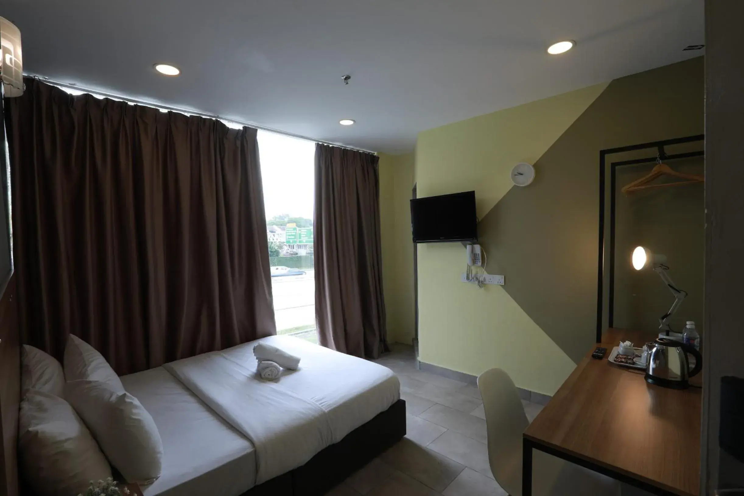 Bed in T-hotel Mont Kiara Bed in T-hotel Mont Kiara