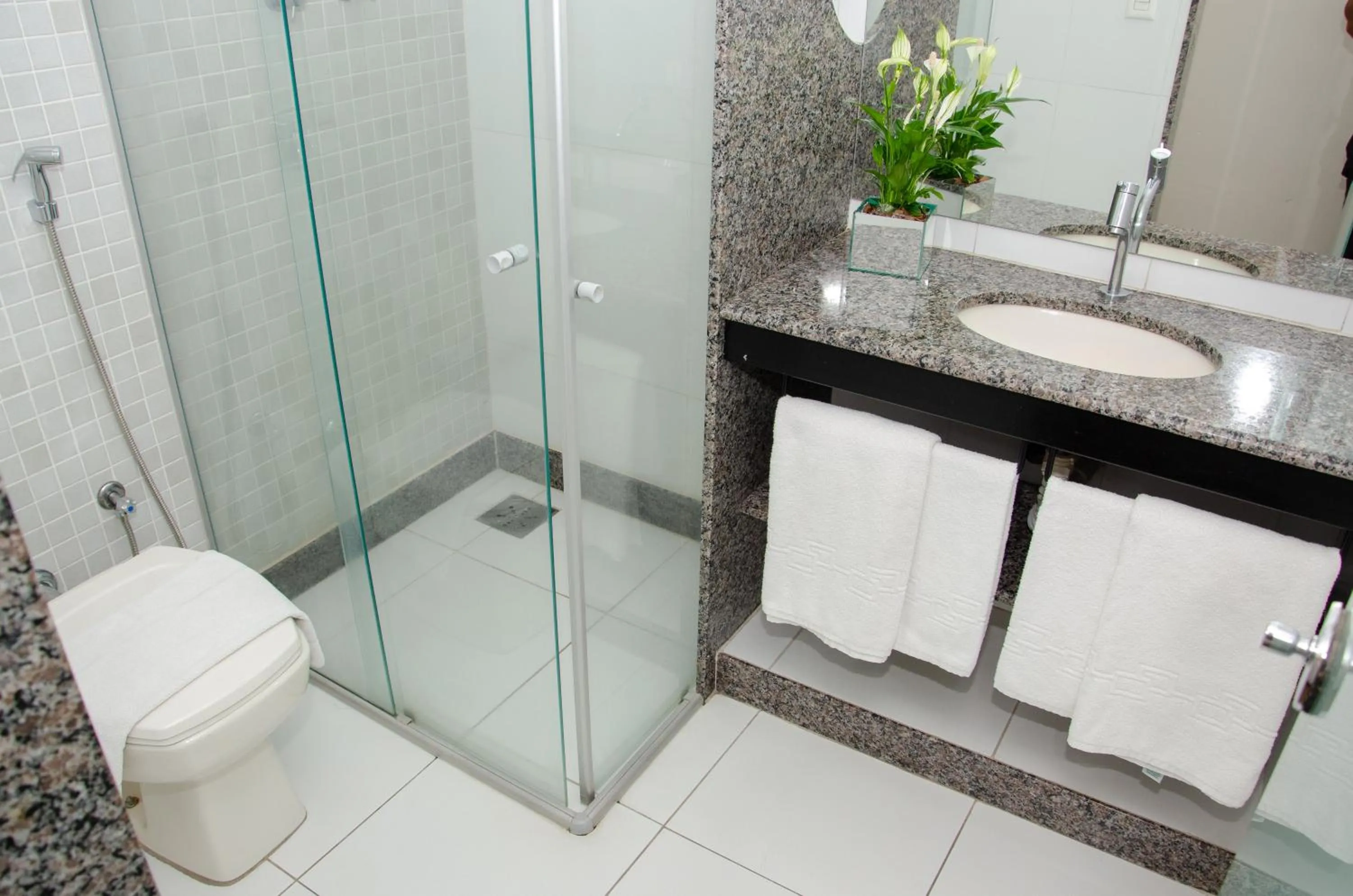 Bathroom in Manferrari Hotel