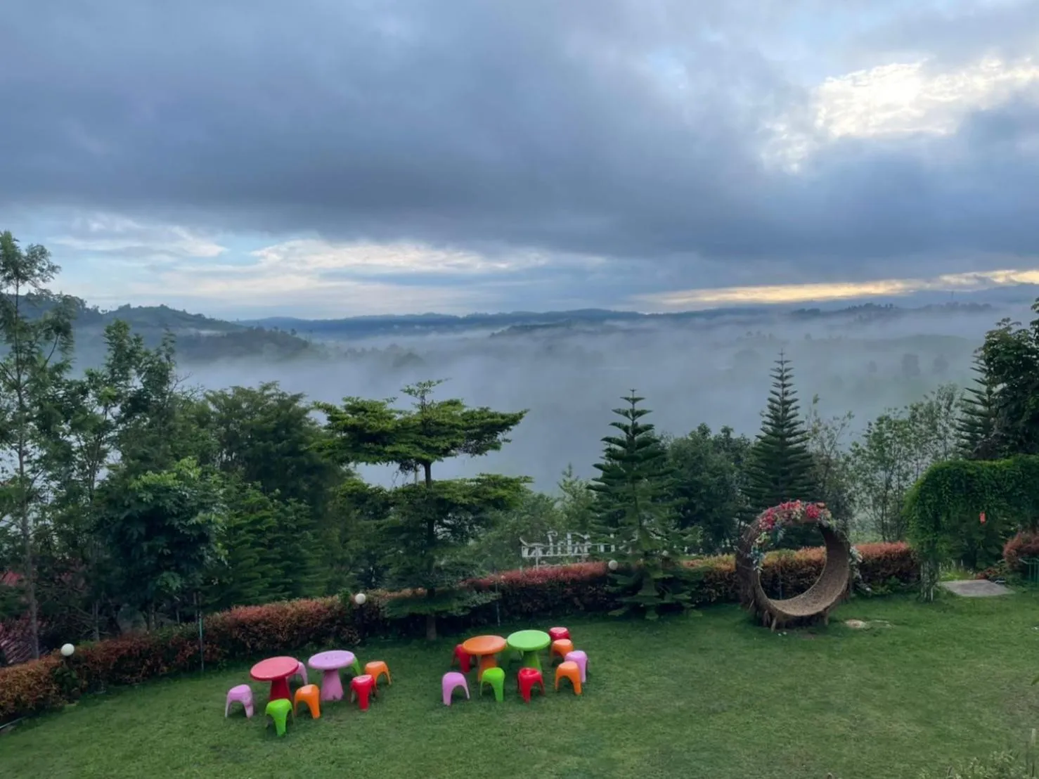 Communal lounge/ TV room in Phuyafahsai The Resort Khao Kho