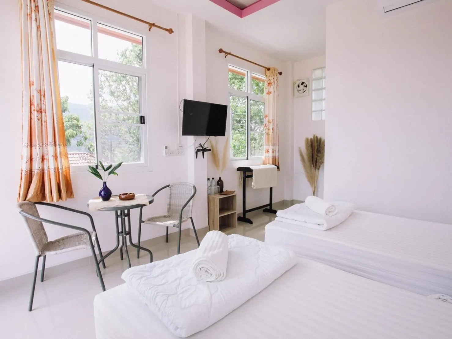 Photo of the whole room, Bed in Phuyafahsai The Resort Khao Kho