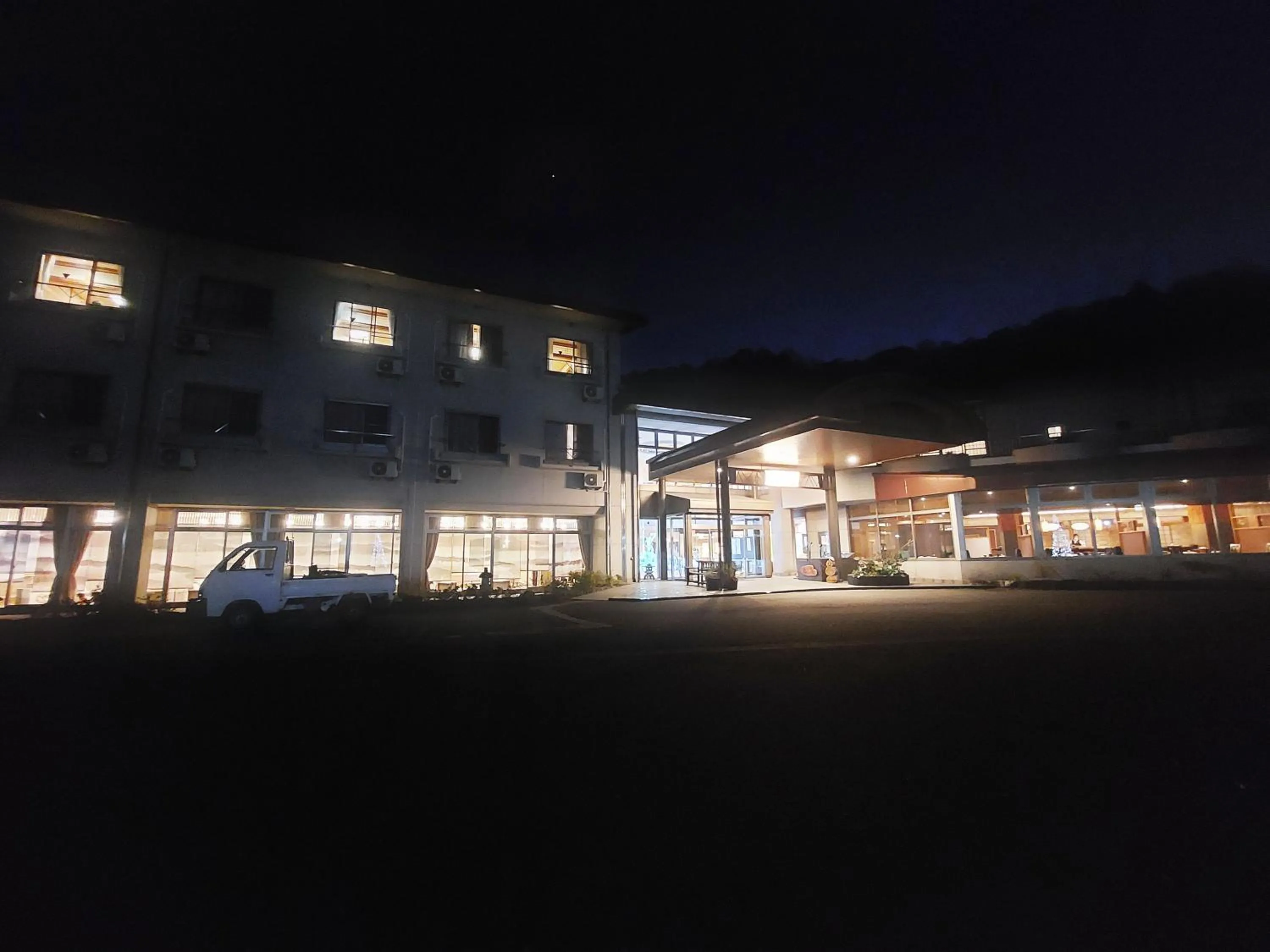 Night in Ikoi no Mura Heritage Minoyama