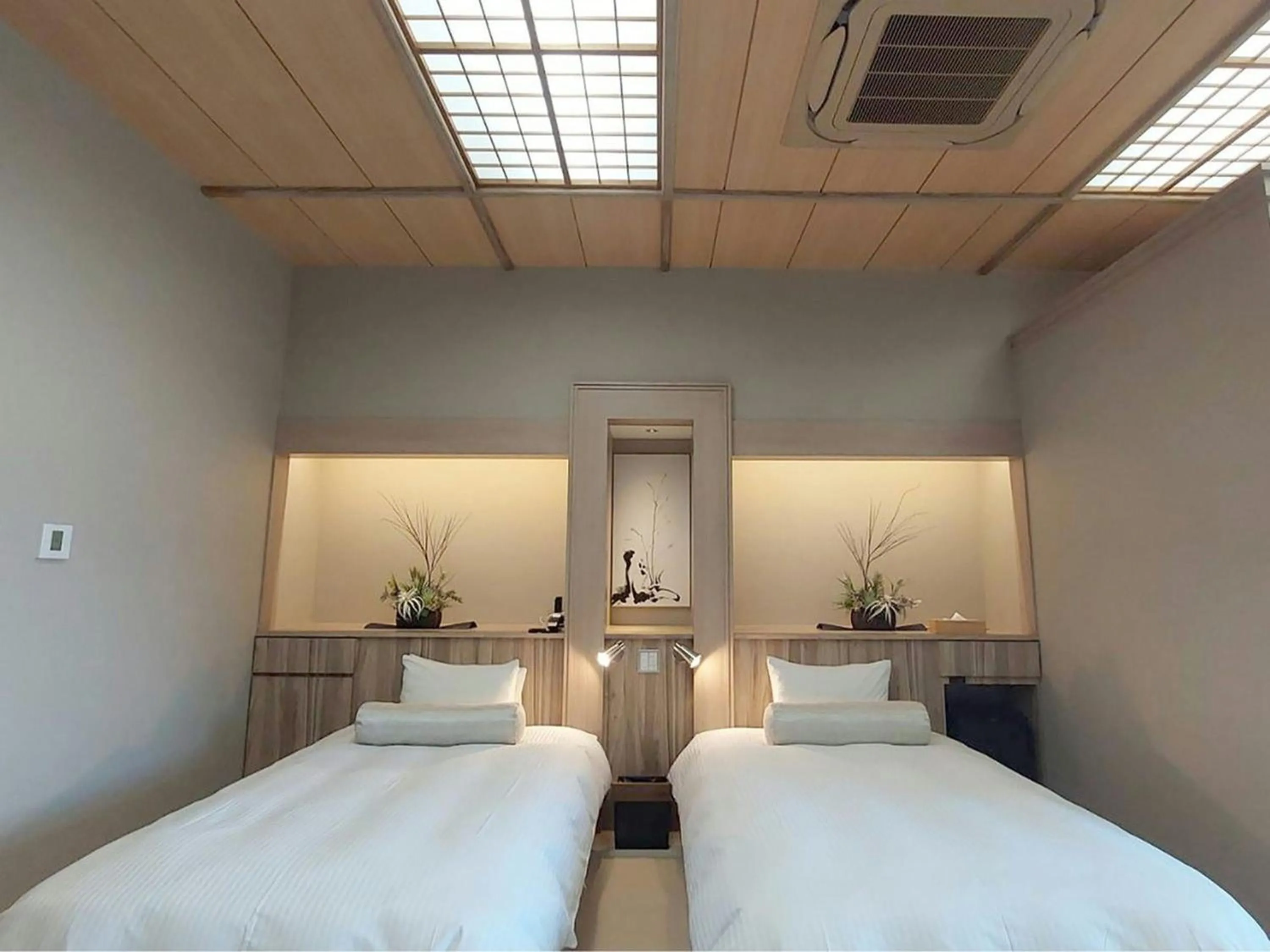 Bed in Ikoi no Mura Heritage Minoyama