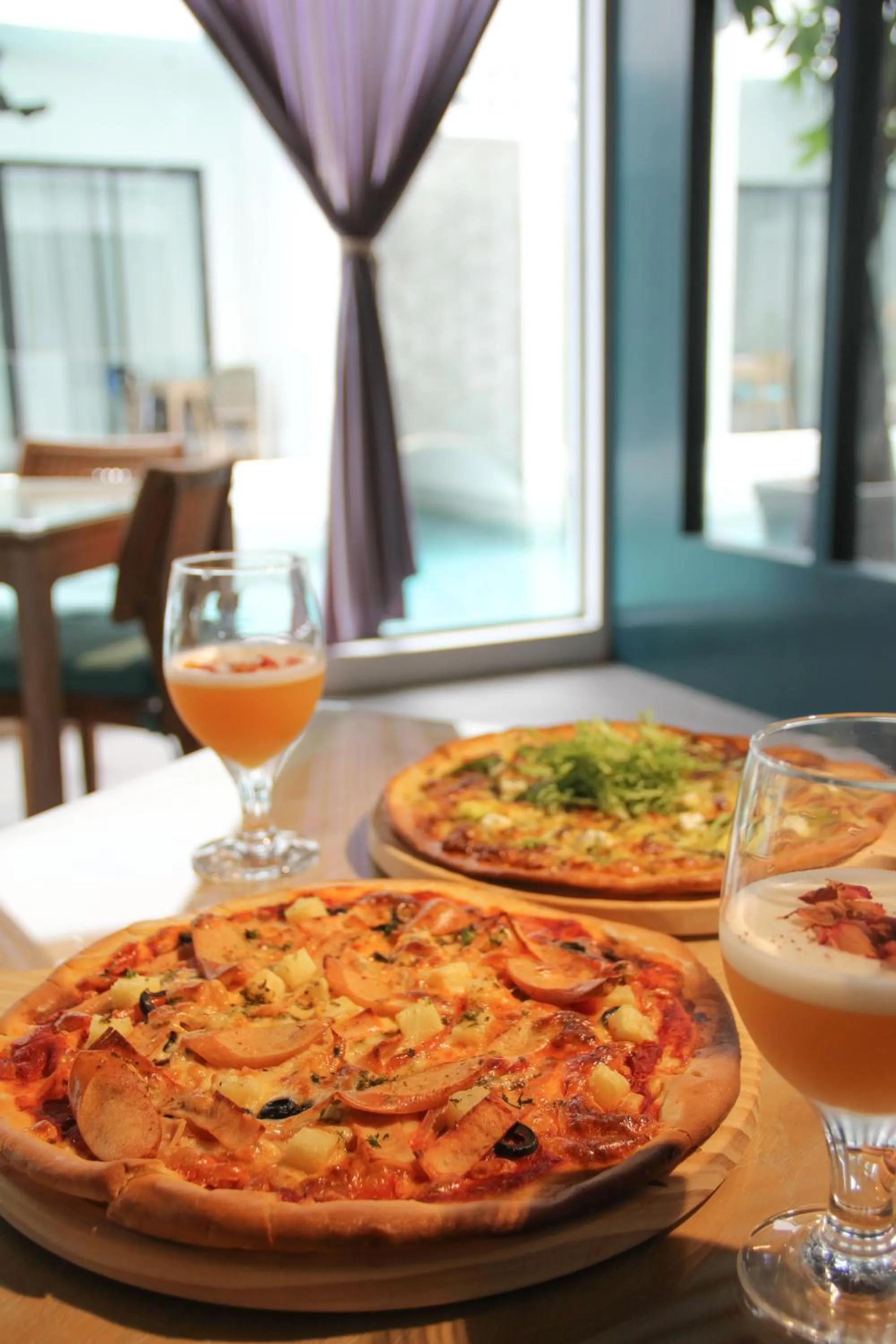 Restaurant/places to eat in La Villa Langkawi - Private Pool