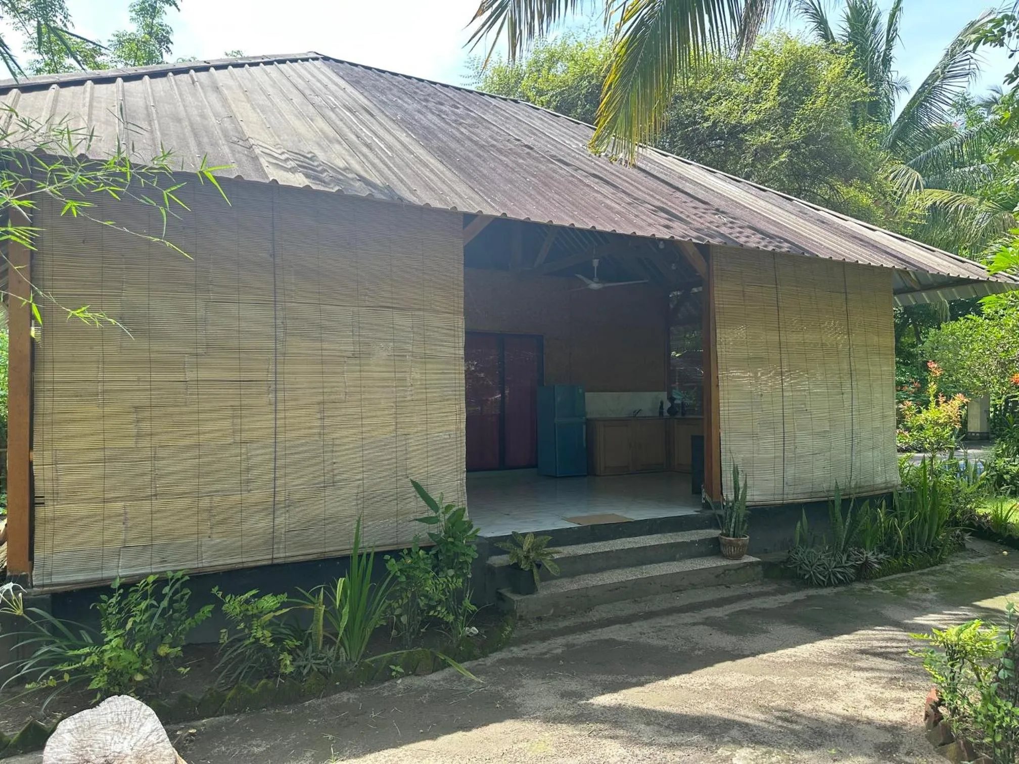 Property building in Rinjani Beach Eco Resort