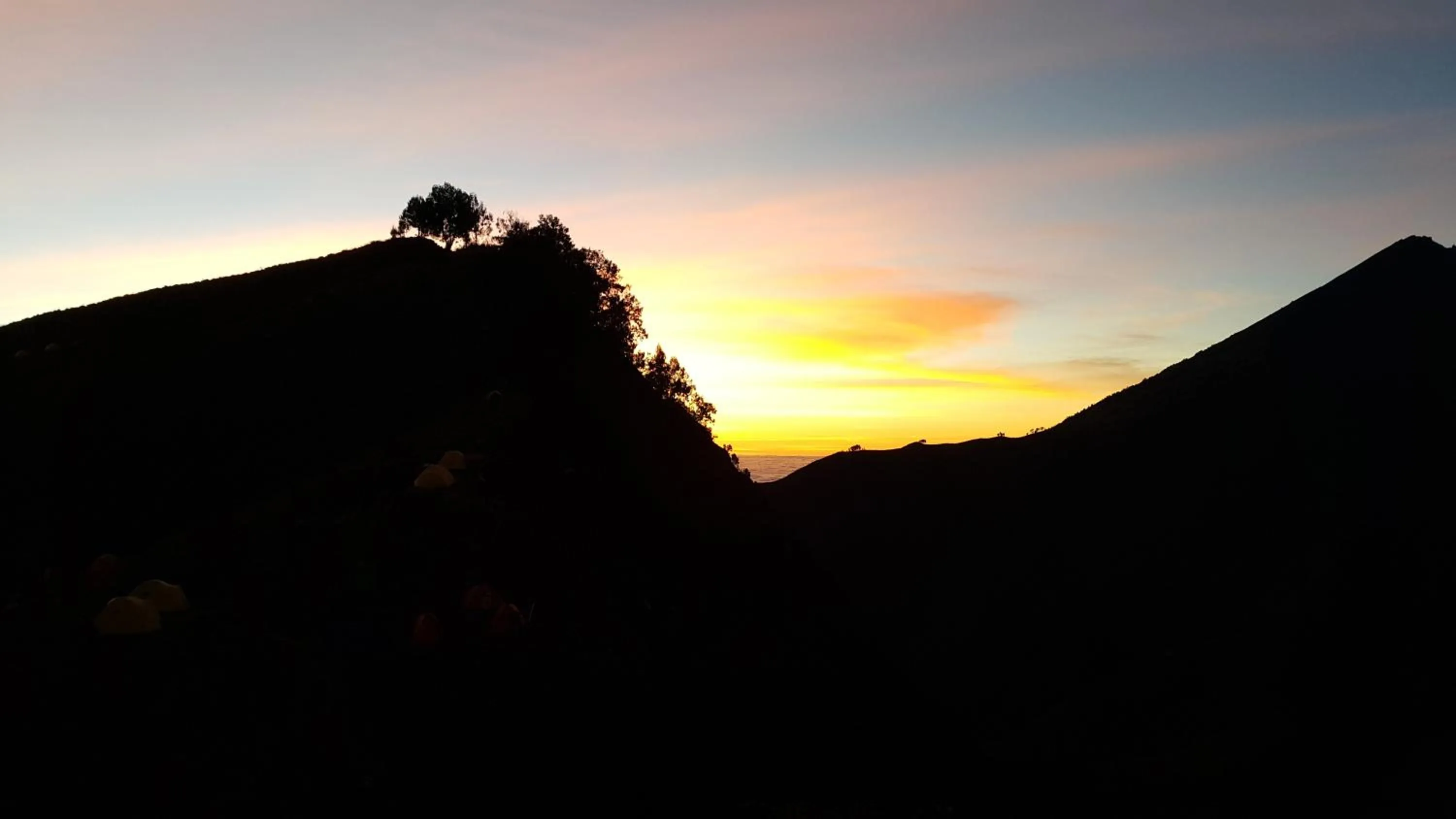 Hiking in Rinjani Beach Eco Resort